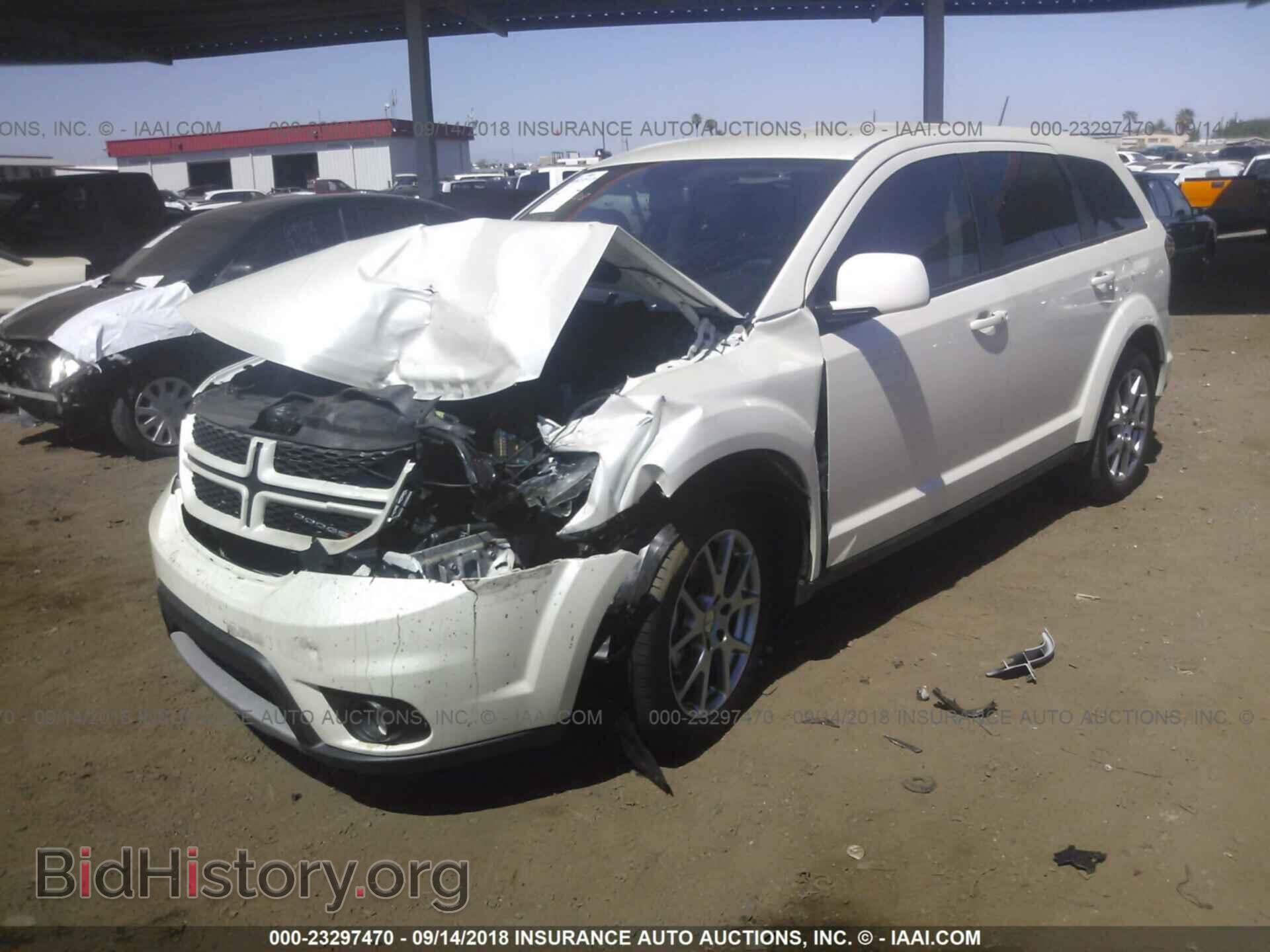2017 Dodge Journey - VIN: 3C4PDCEG5HT622506 - Фото 2