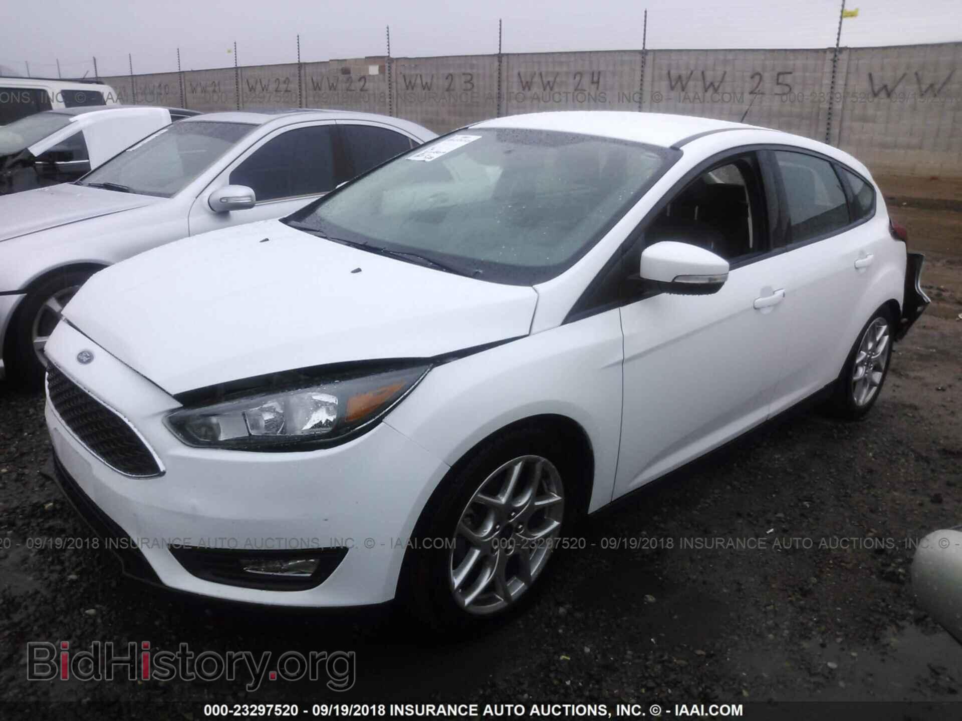 2015 Ford Focus - VIN: 1FADP3K26FL329876 - Фото 2