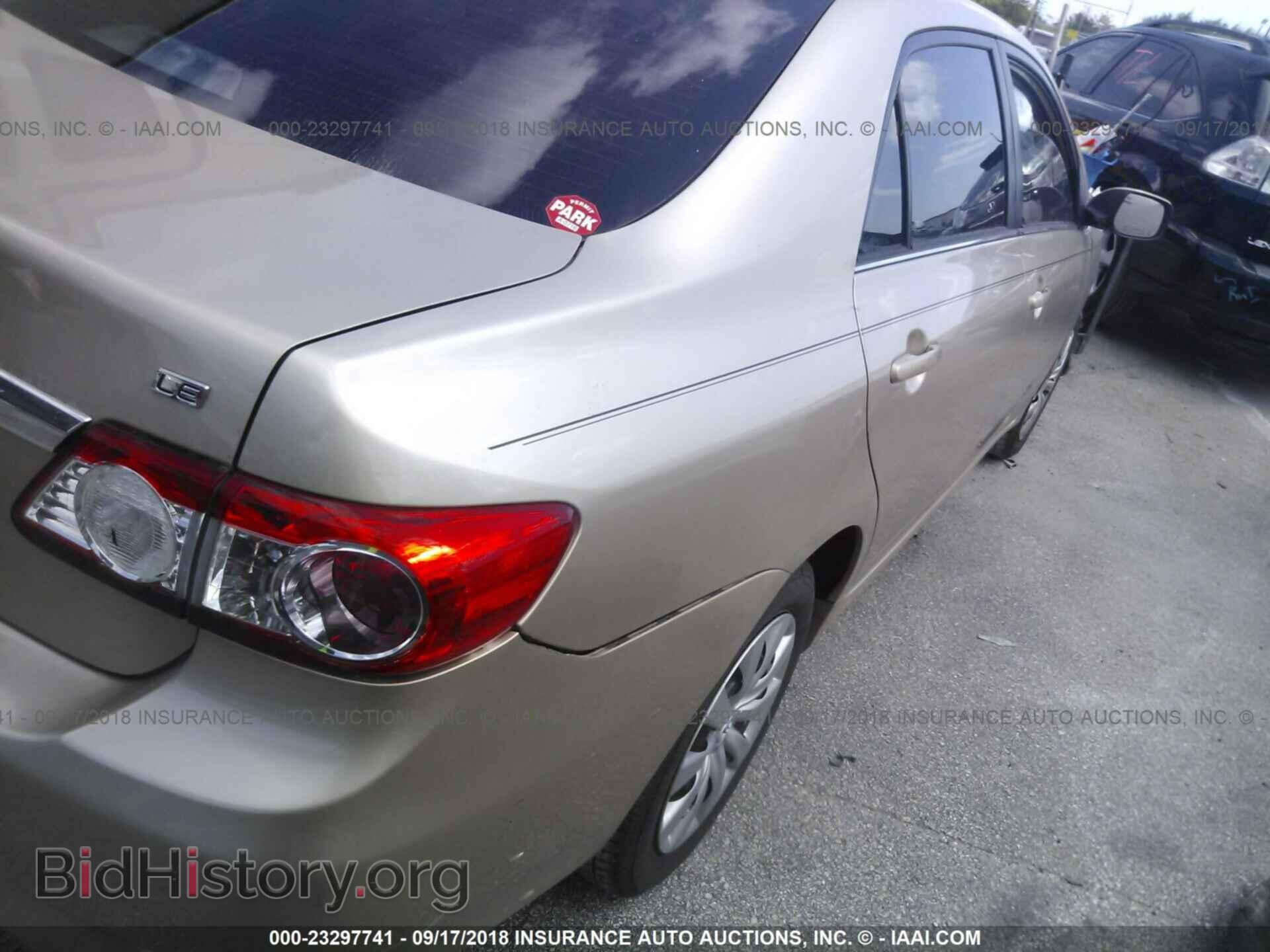 2013 Toyota Corolla - VIN: 5YFBU4EE4DP212940 - Photo 4