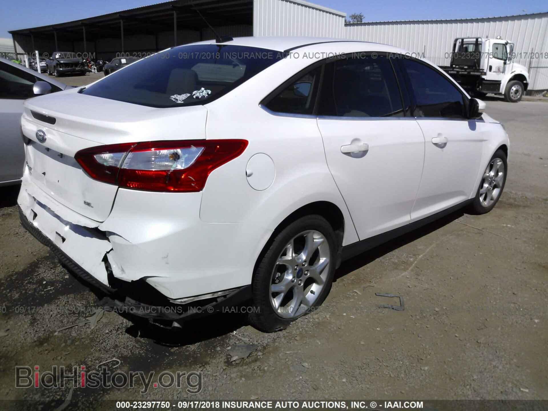 2012 Ford Focus - VIN: 1FAHP3H2XCL265328 - Фото 4