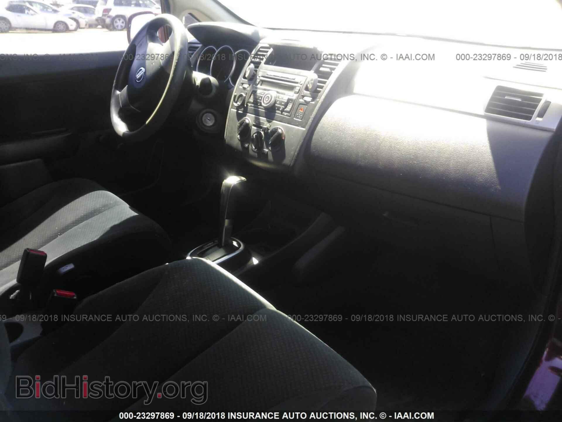 2011 Nissan Versa - VIN: 3N1BC1AP8BL465622 - Фото 5