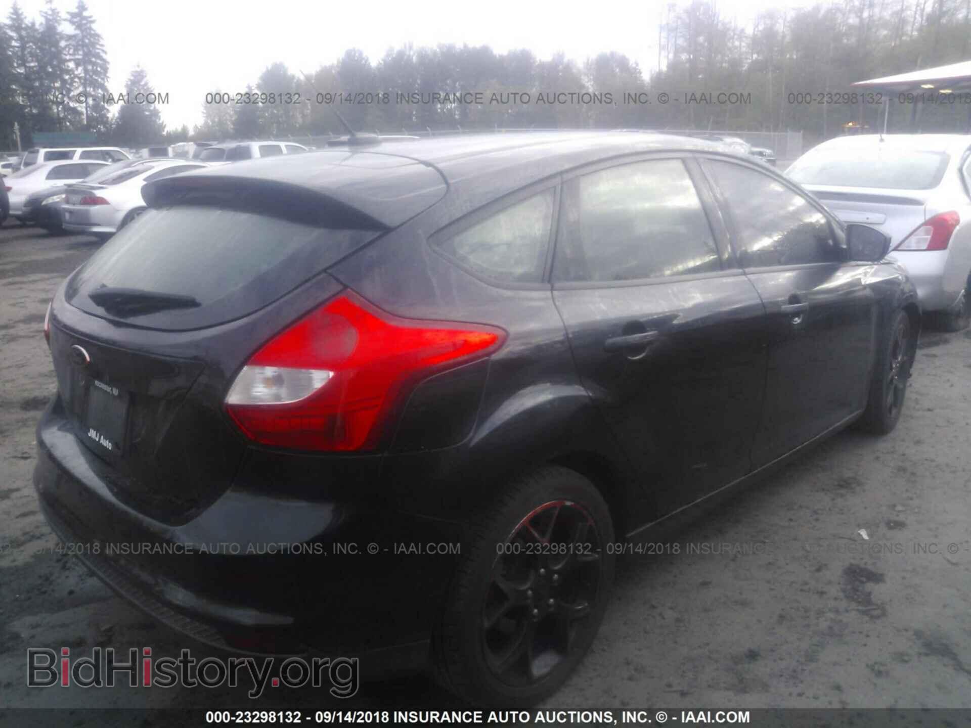2012 Ford Focus - VIN: 1FAHP3K22CL371314 - Photo 4