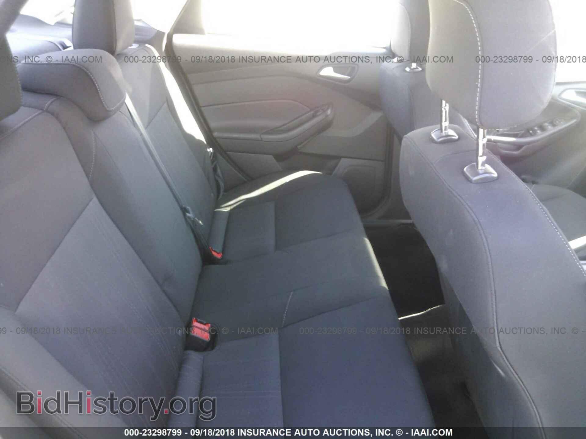 2018 Ford Focus - VIN: 1FADP3F21JL278242 - Фото 8