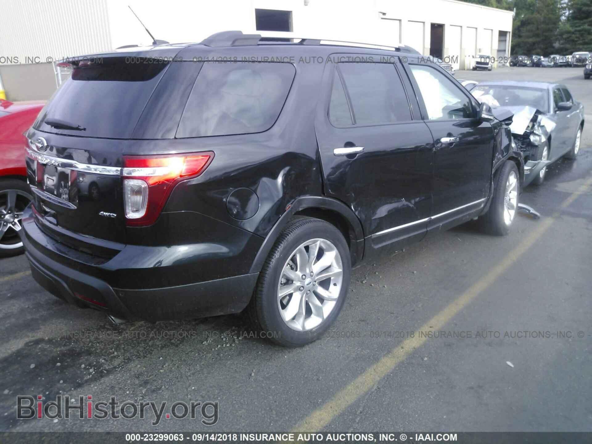 2014 Ford Explorer - VIN: 1FM5K8F82EGA91326 - Photo 4