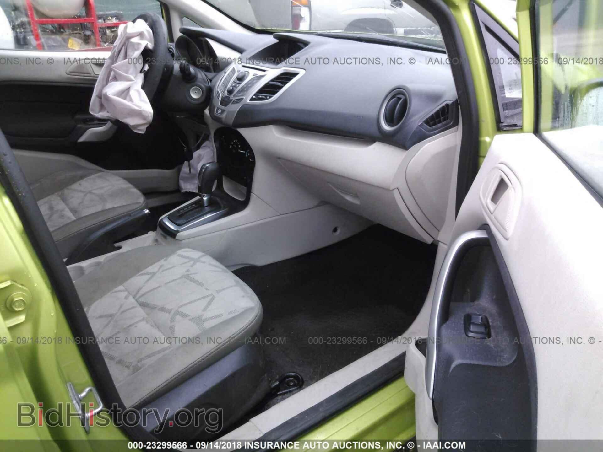 2011 Ford Fiesta - VIN: 3FADP4EJ0BM175232 - Фото 5