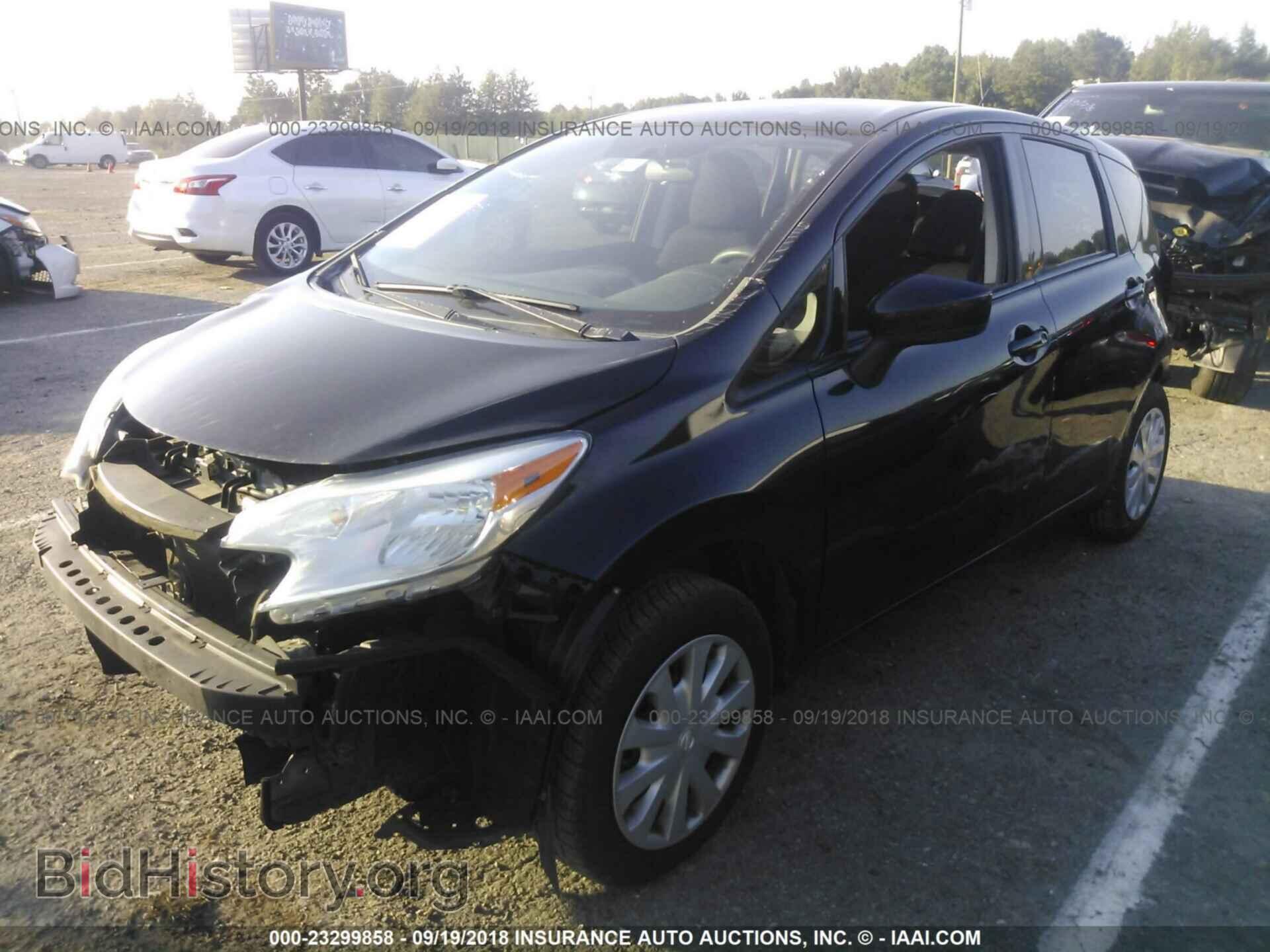 2015 Nissan Versa note - VIN: 3N1CE2CP5FL439826 - Photo 2