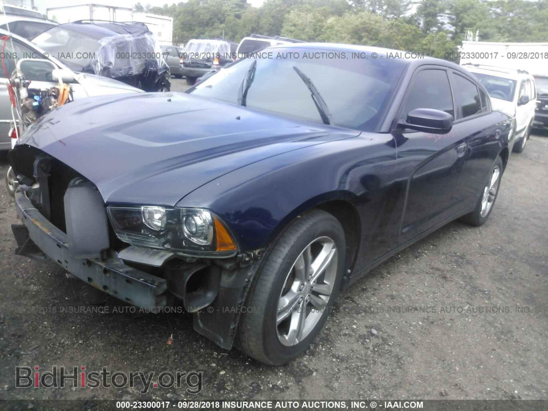 2012 Dodge Charger - VIN: 2C3CDXJG0CH225061 - Фото 2