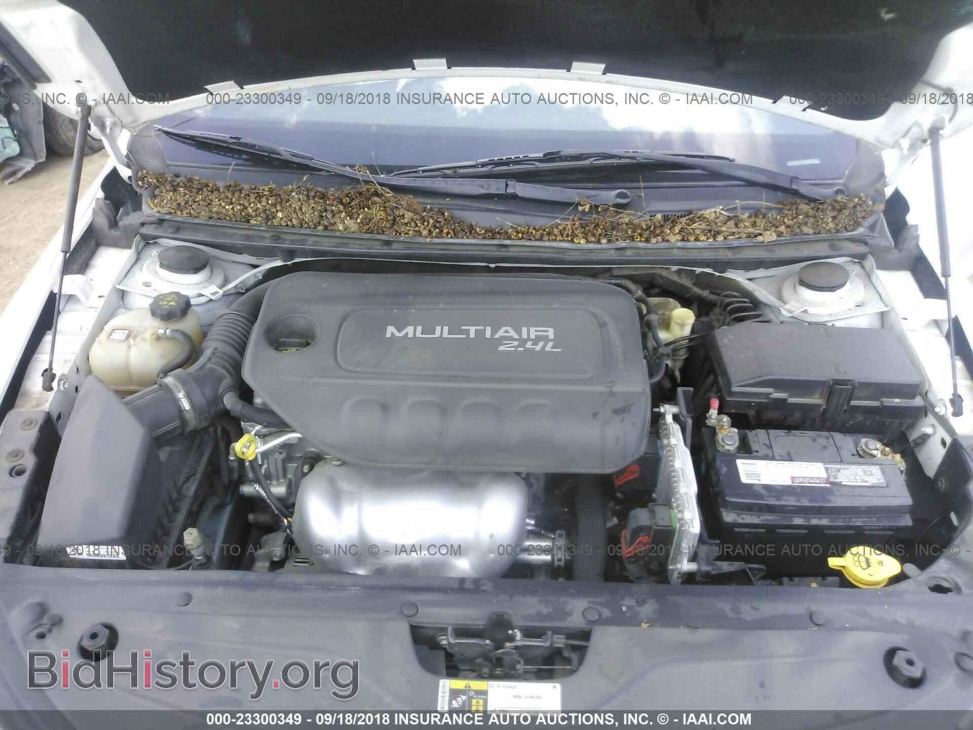 2015 Chrysler 200 - VIN: 1C3CCCAB9FN719947 - Photo 10