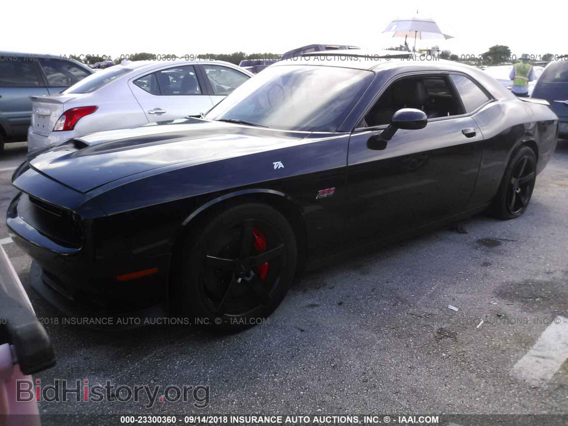 2016 Dodge Challenger - VIN: 2C3CDZDJ7GH284746 - Фото 2