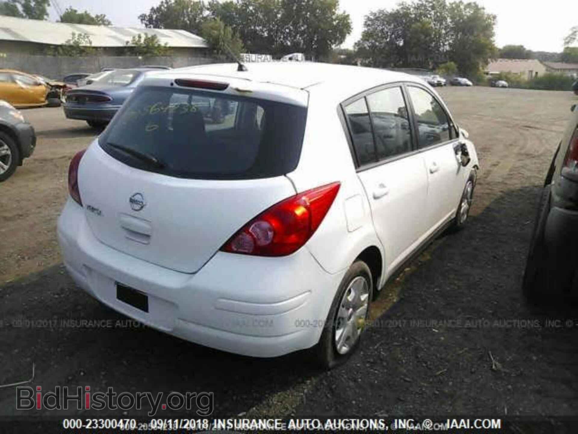 2011 Nissan Versa - VIN: 3N1BC1CP8BL443634 - Фото 4
