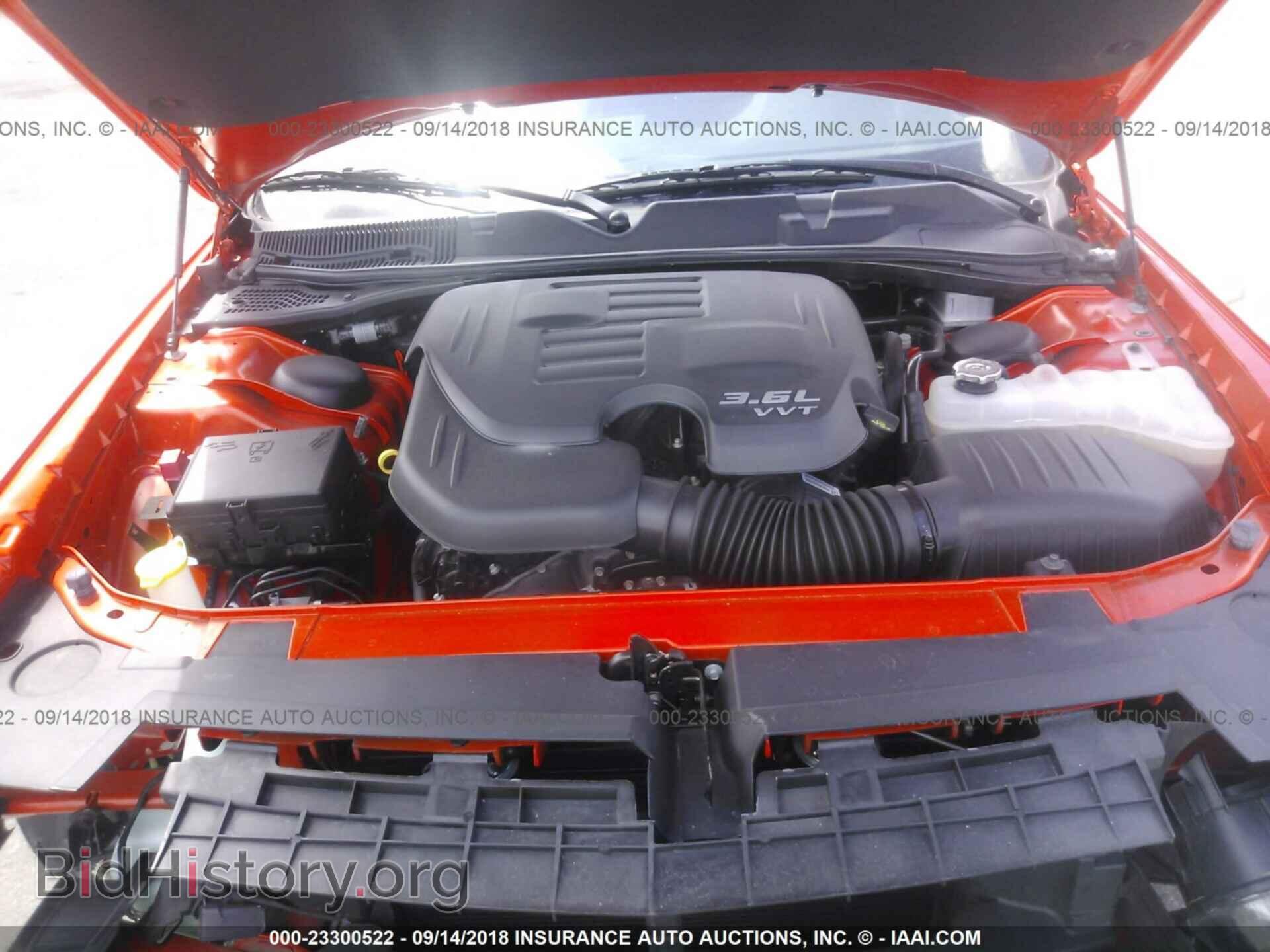 2018 Dodge Challenger - VIN: 2C3CDZAG6JH237563 - Photo 10