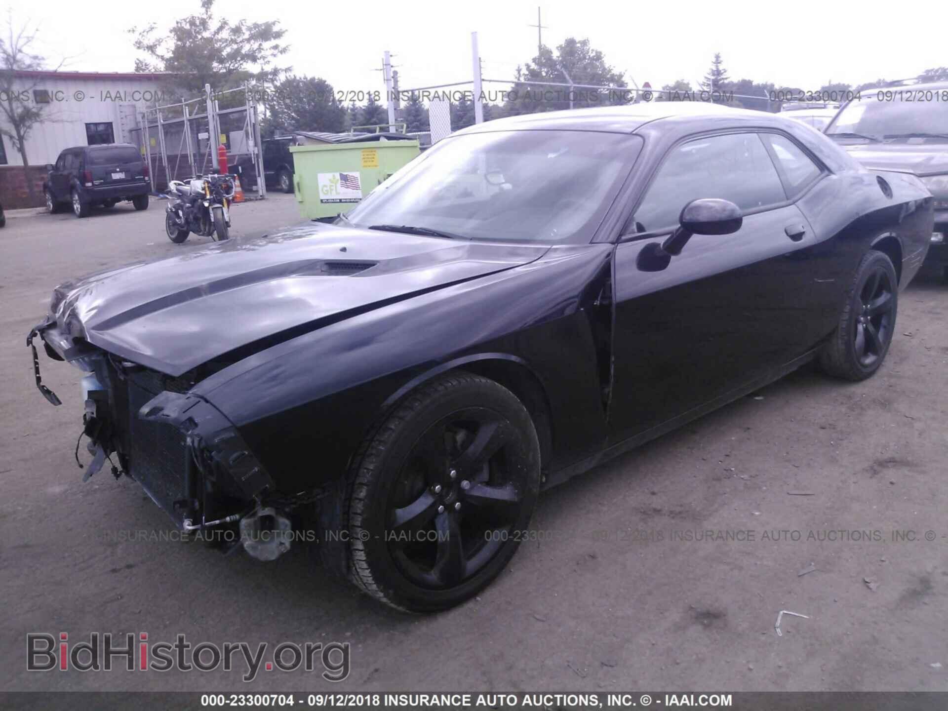 2014 Dodge Challenger - VIN: 2C3CDYAG8EH195364 - Фото 2