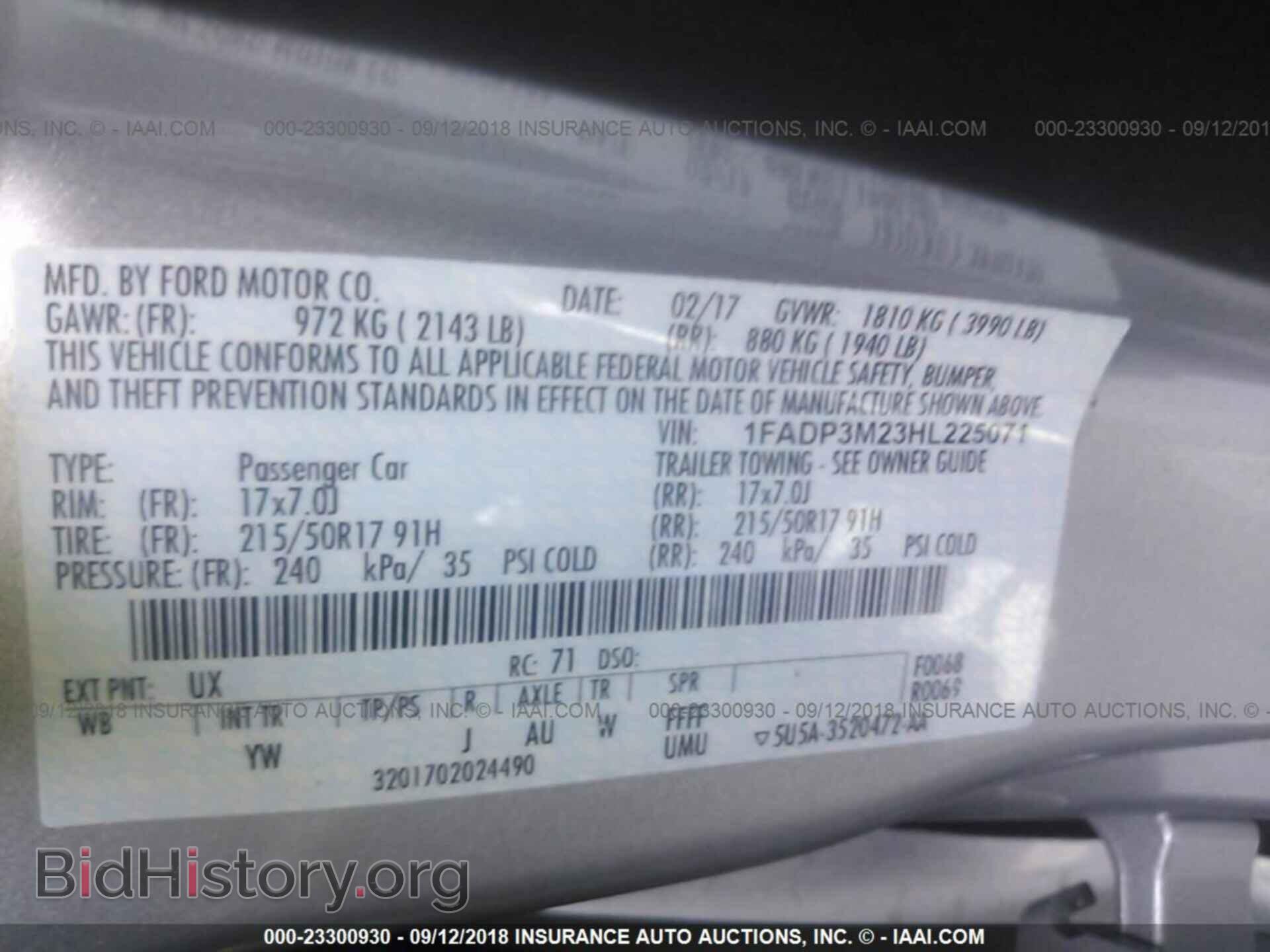 2017 Ford Focus - VIN: 1FADP3M23HL225071 - Photo 9
