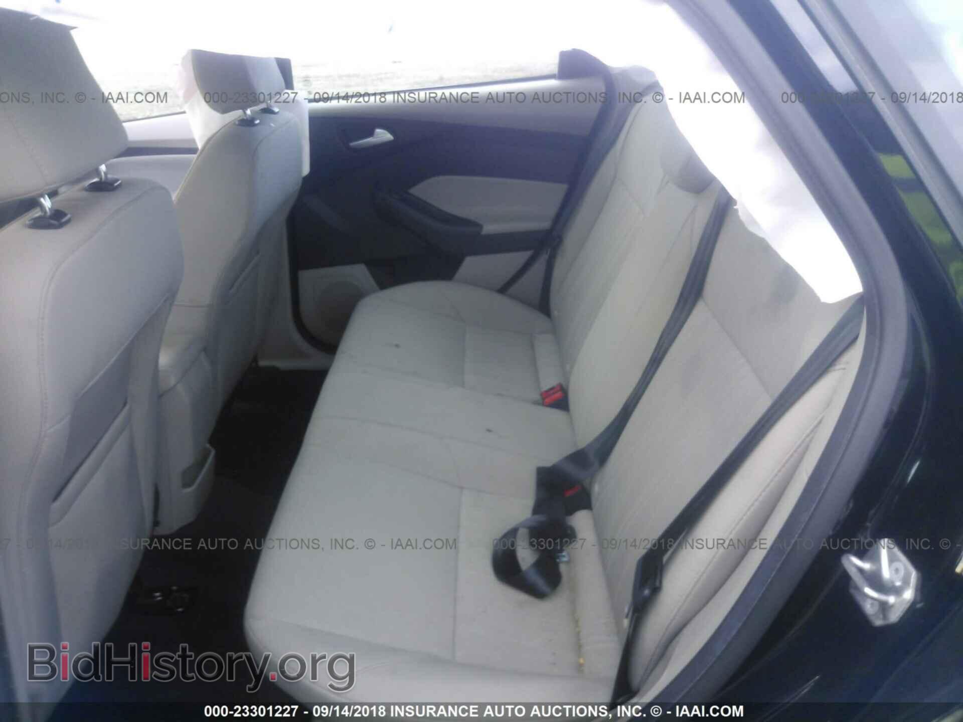 2017 Ford Focus - VIN: 1FADP3F28HL201510 - Фото 8