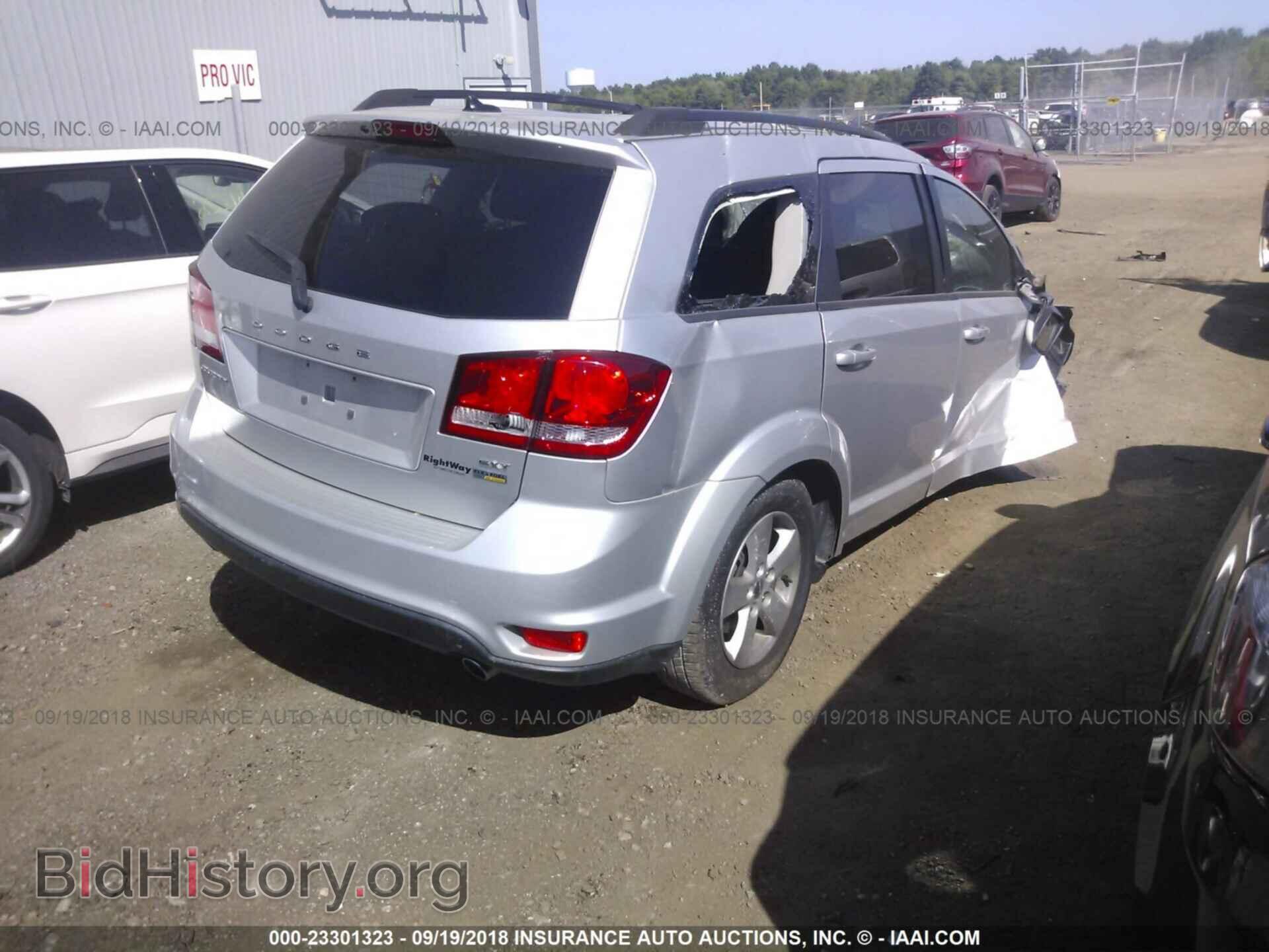 2012 Dodge Journey - VIN: 3C4PDCBG3CT208184 - Фото 4