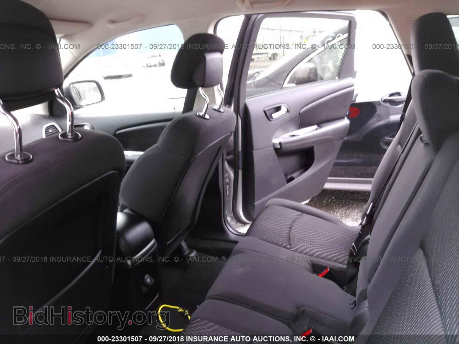 2012 Dodge Journey - VIN: 3C4PDDBG8CT297482 - Фото 8