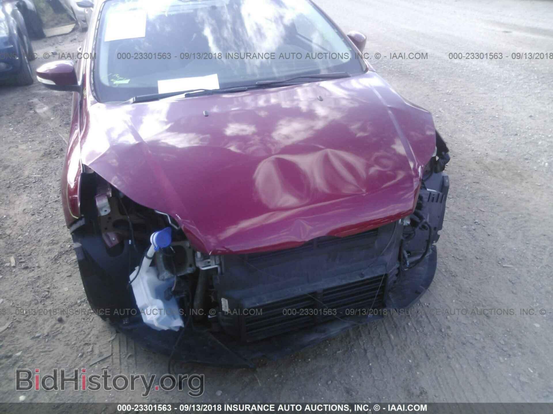2014 Ford Focus - VIN: 1FADP3F28EL420656 - Photo 6