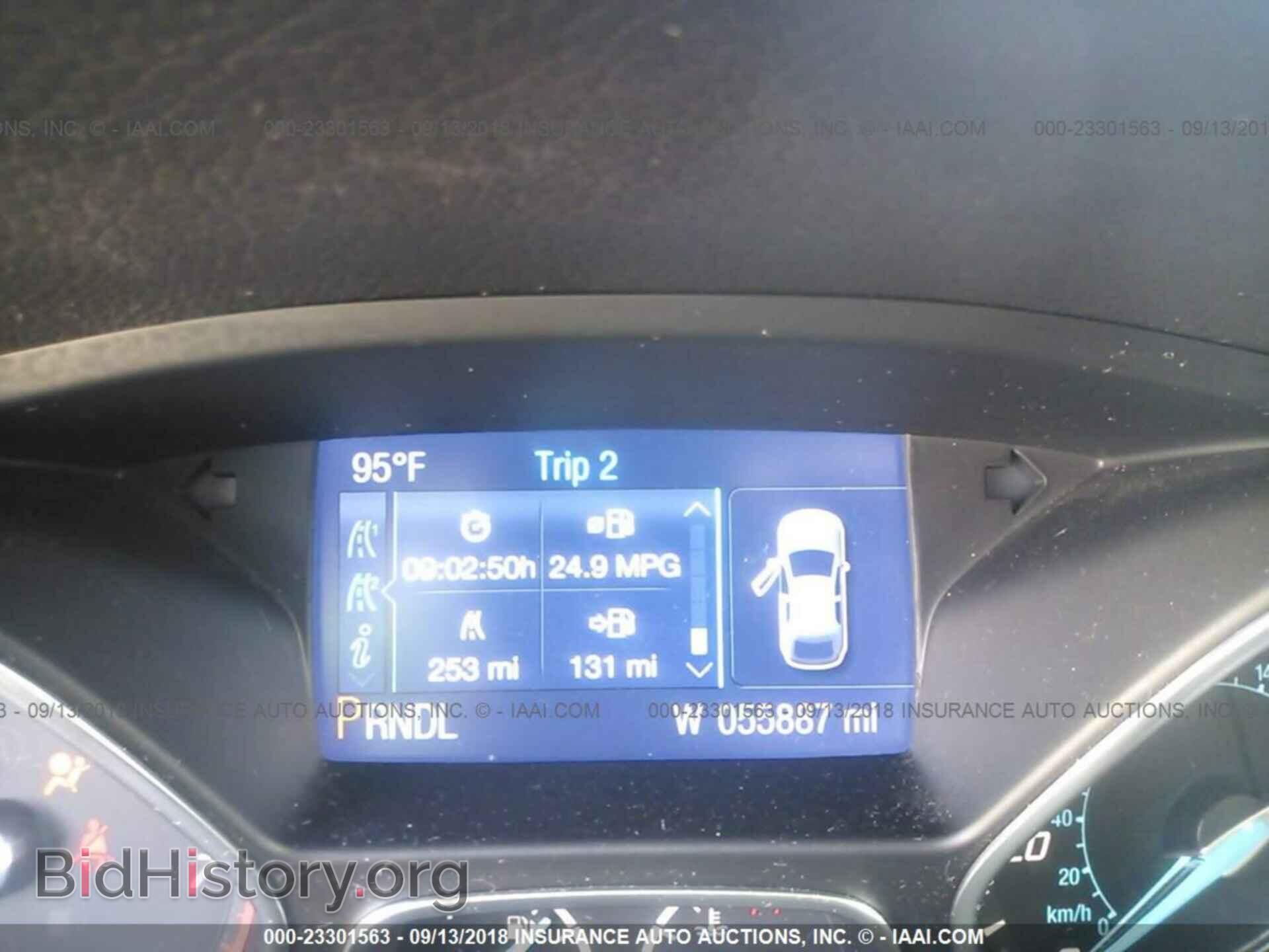 2014 Ford Focus - VIN: 1FADP3F28EL420656 - Photo 7