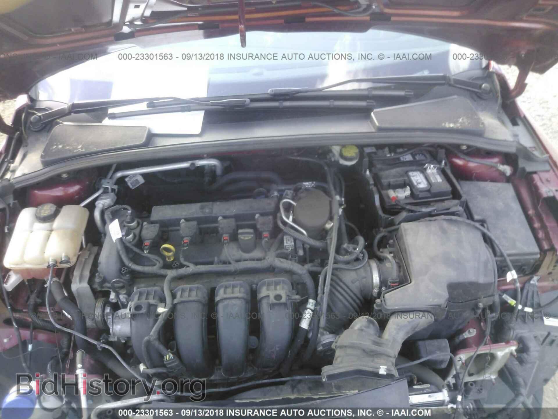 2014 Ford Focus - VIN: 1FADP3F28EL420656 - Photo 10