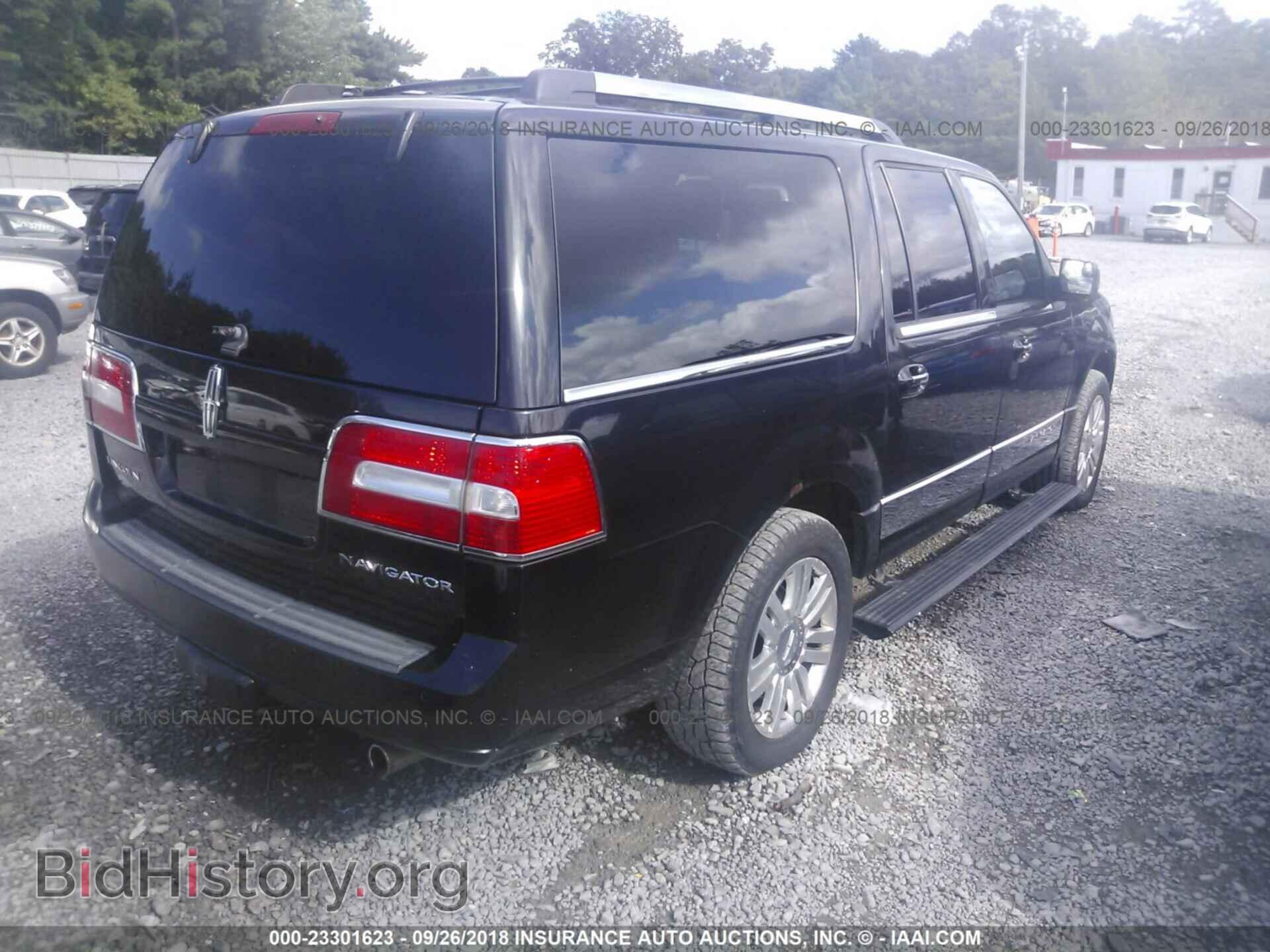 2012 Lincoln Navigator - VIN: 5LMJJ3J55CEL01246 - Фото 4