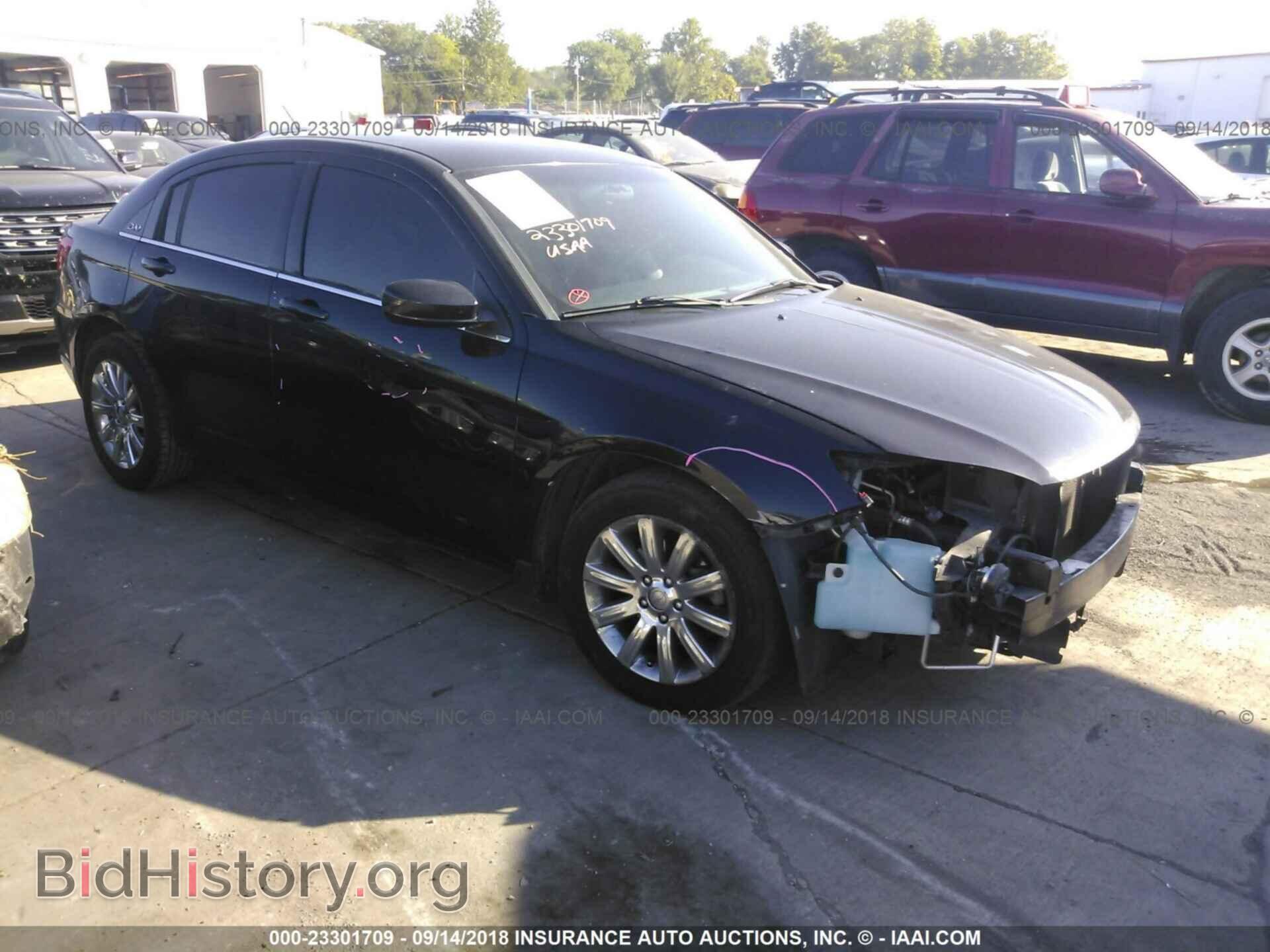 Photo 1C3CCBBG9DN514761 - Chrysler 200 2013