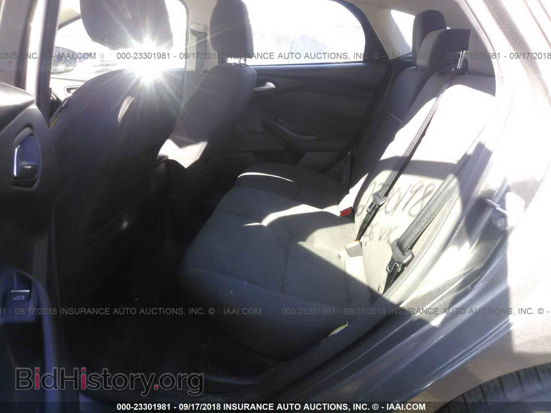2012 Ford Focus - VIN: 1FAHP3M23CL457194 - Photo 8