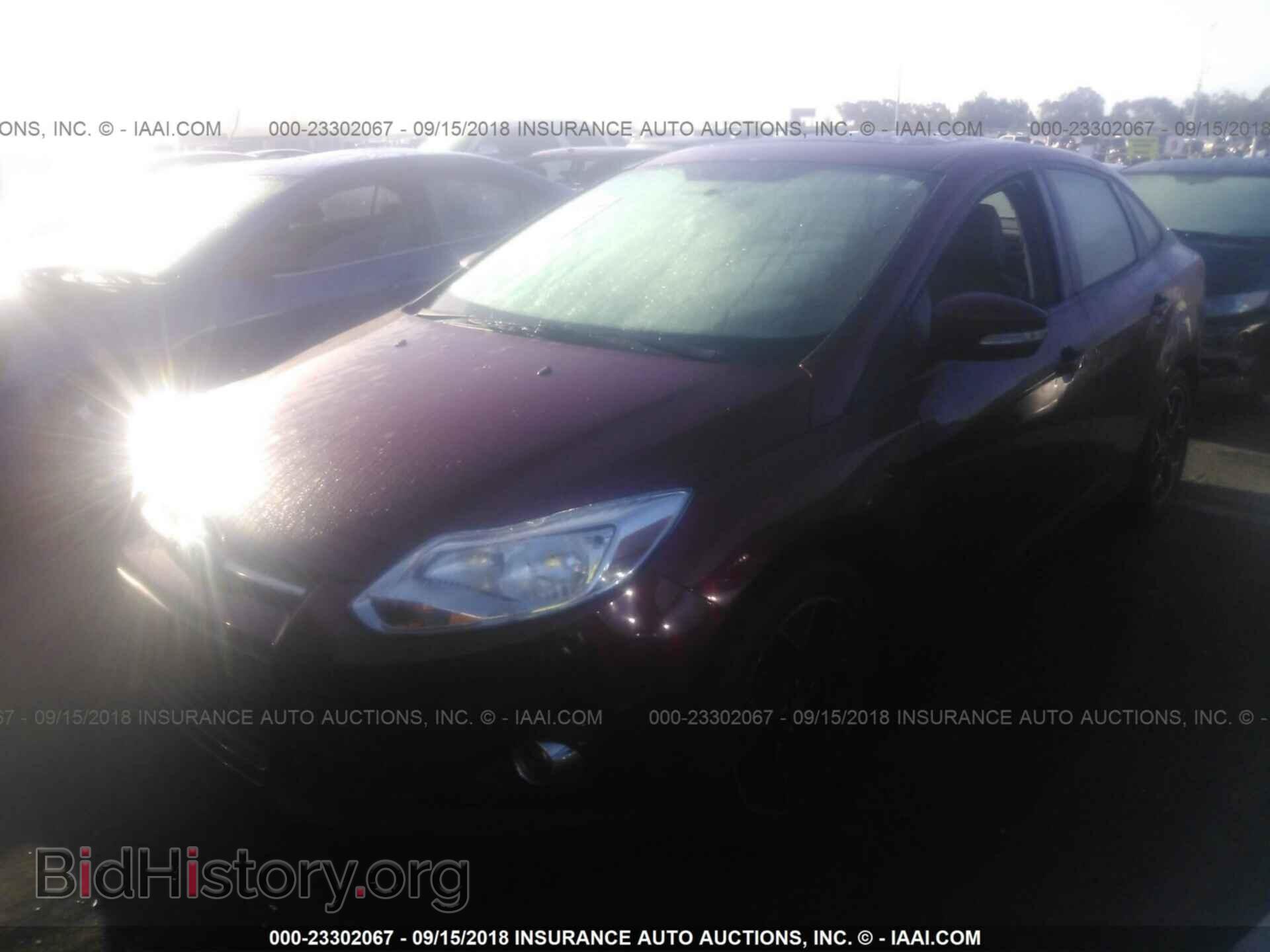 2013 Ford Focus - VIN: 1FADP3F23DL232528 - Фото 2