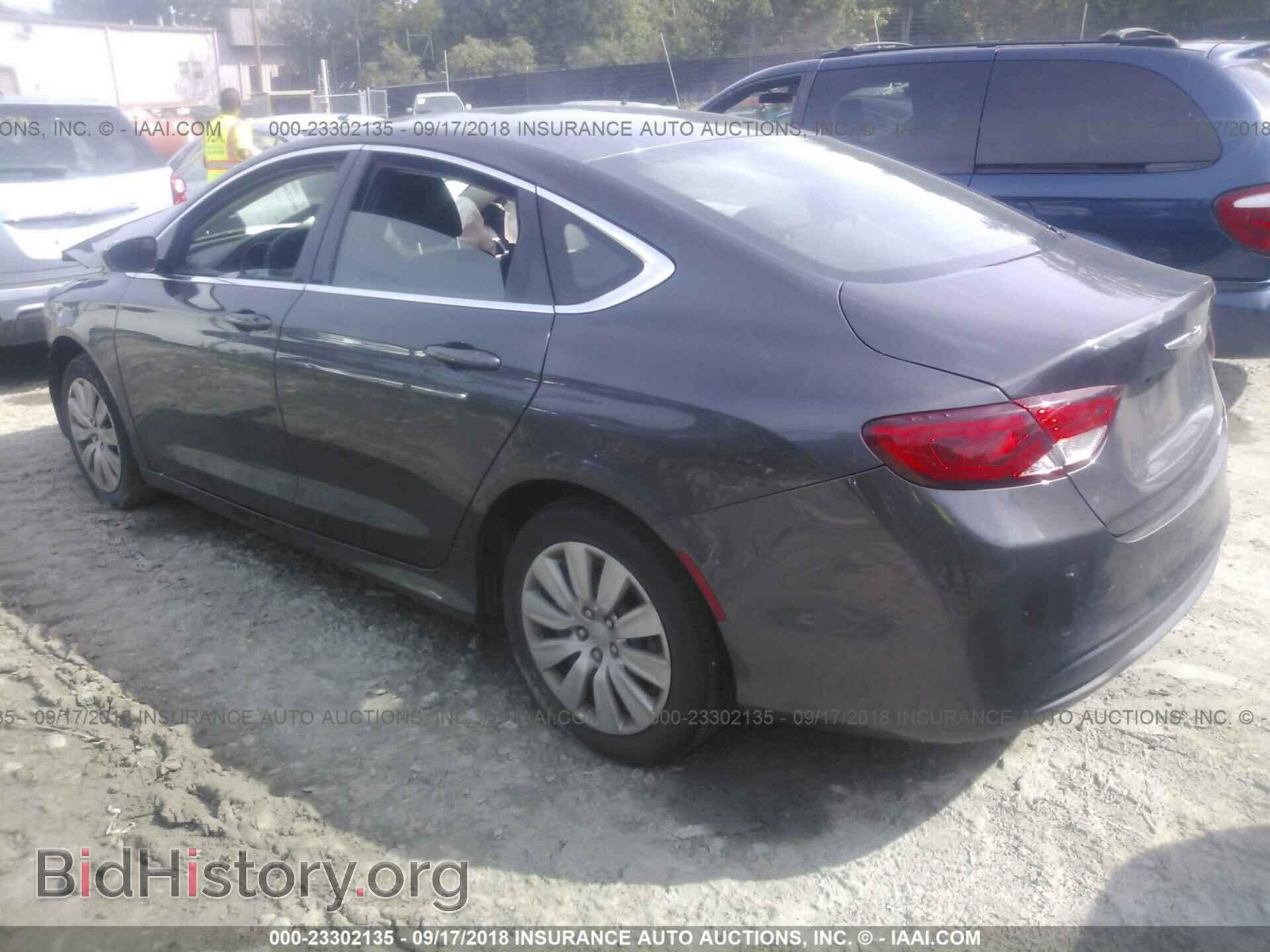 2016 Chrysler 200 - VIN: 1C3CCCFB4GN134106 - Photo 3