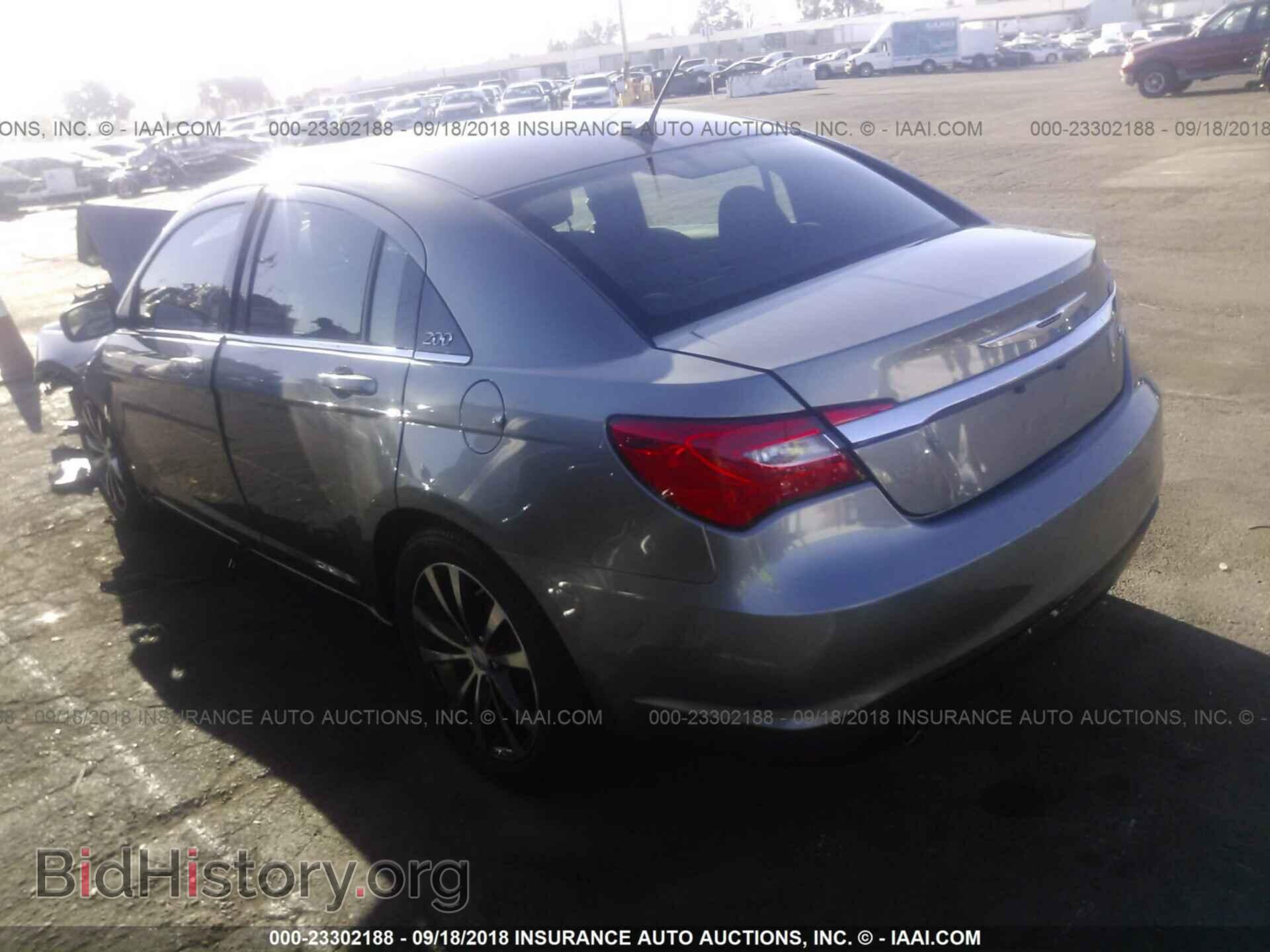 2013 CHRYSLER 200 - VIN: 1C3CCBBG4DN747253 - Photo 3