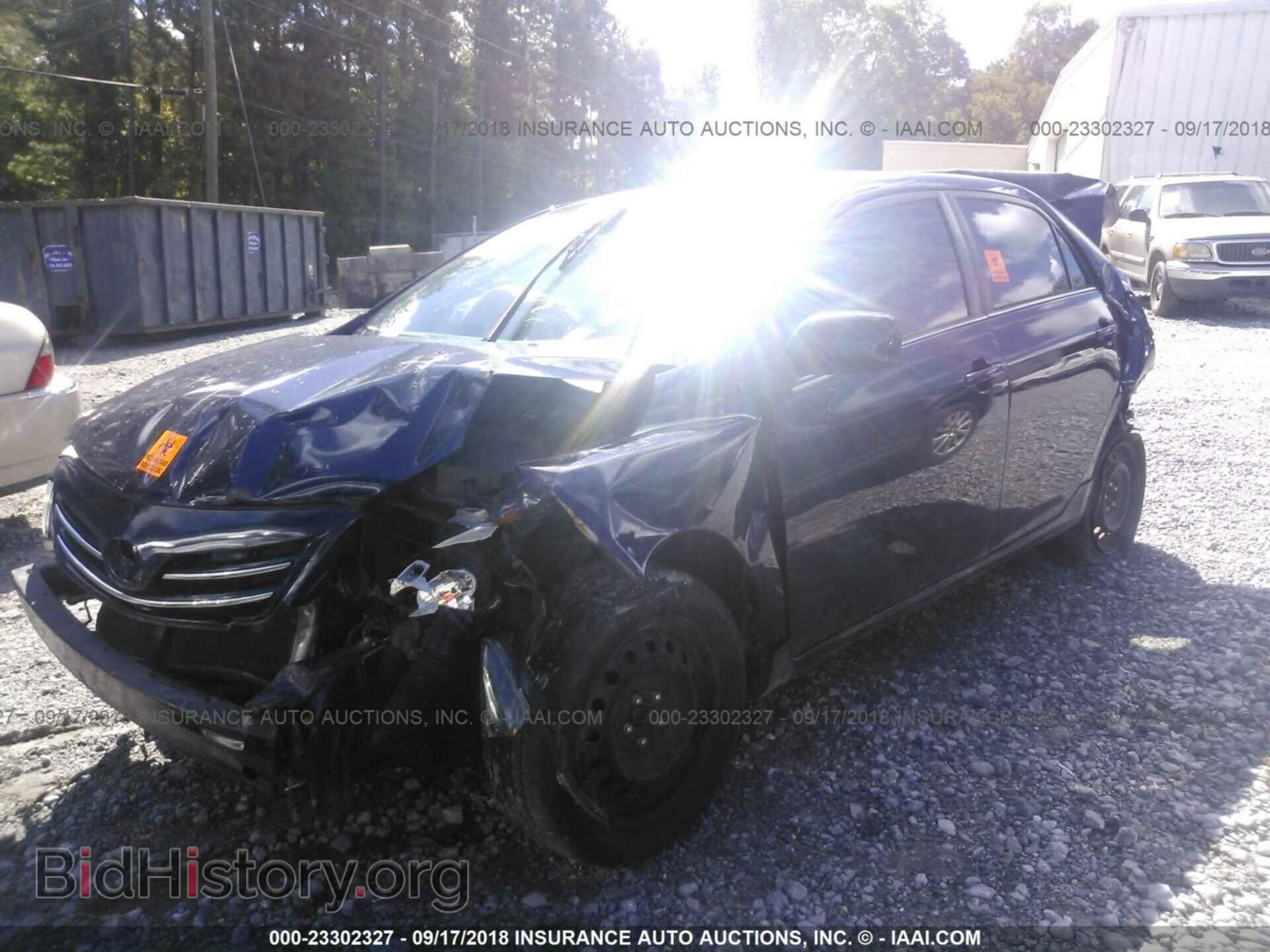 2013 Toyota Corolla - VIN: 2T1BU4EE5DC951380 - Фото 2