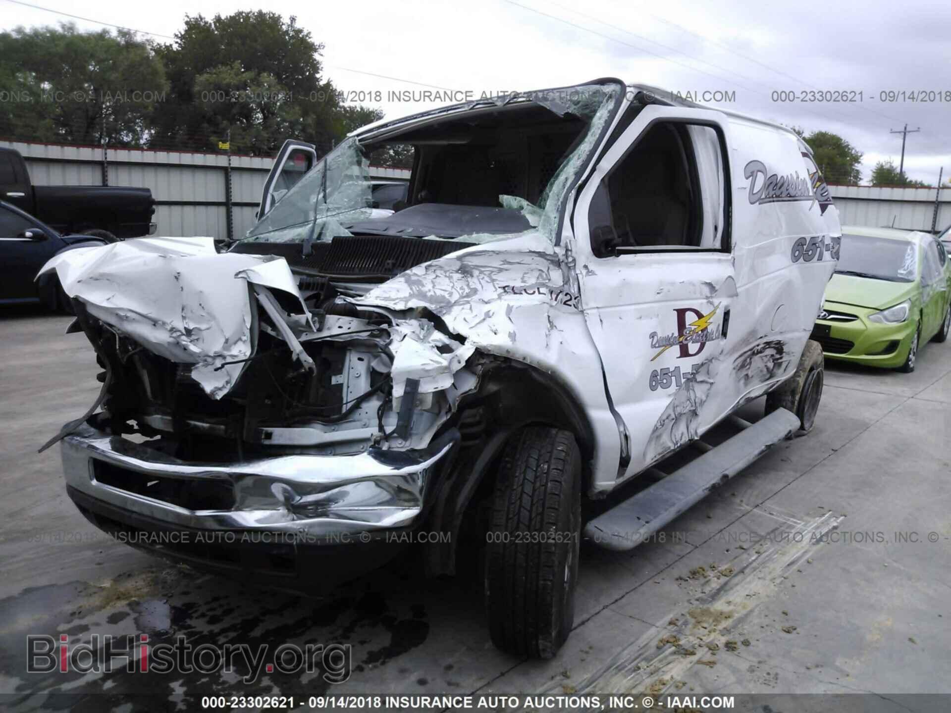 2014 Ford Econoline - VIN: 1FTNE2EW0EDA42572 - Фото 2