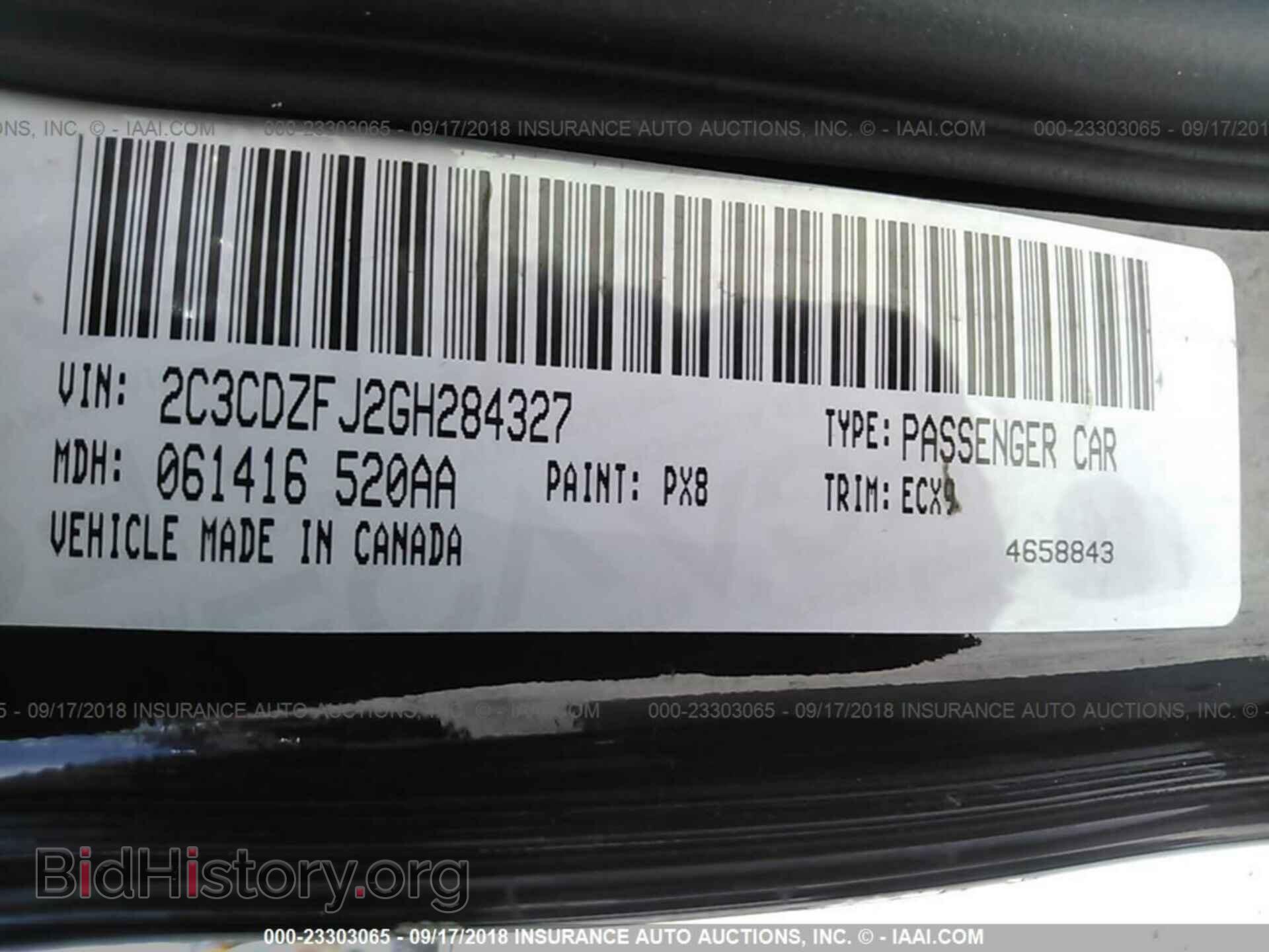 2016 Dodge Challenger - VIN: 2C3CDZFJ2GH284327 - Photo 9