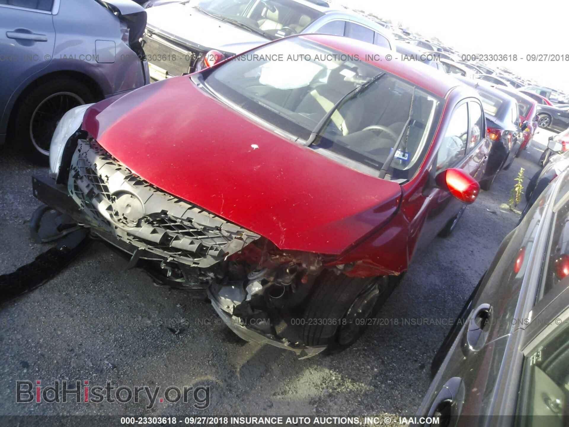 2012 Toyota Corolla - VIN: 2T1BU4EE9CC802095 - Фото 2