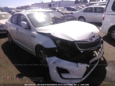 2016 Kia OPTIMA, белый — VIN KNAGM4AD2G5094579, IAAI