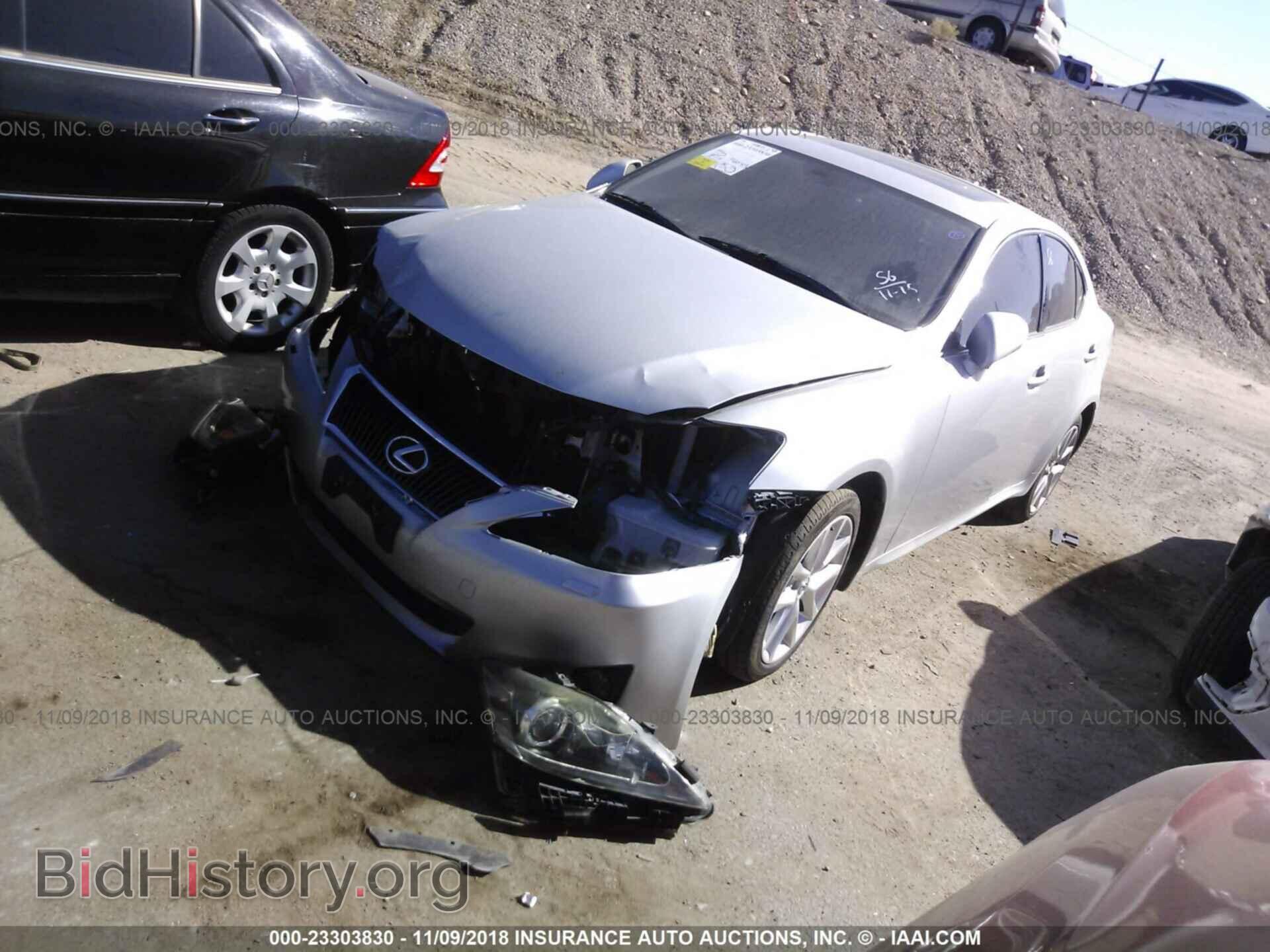 2011 Lexus Is - VIN: JTHCE5C20B5001761 - Фото 2