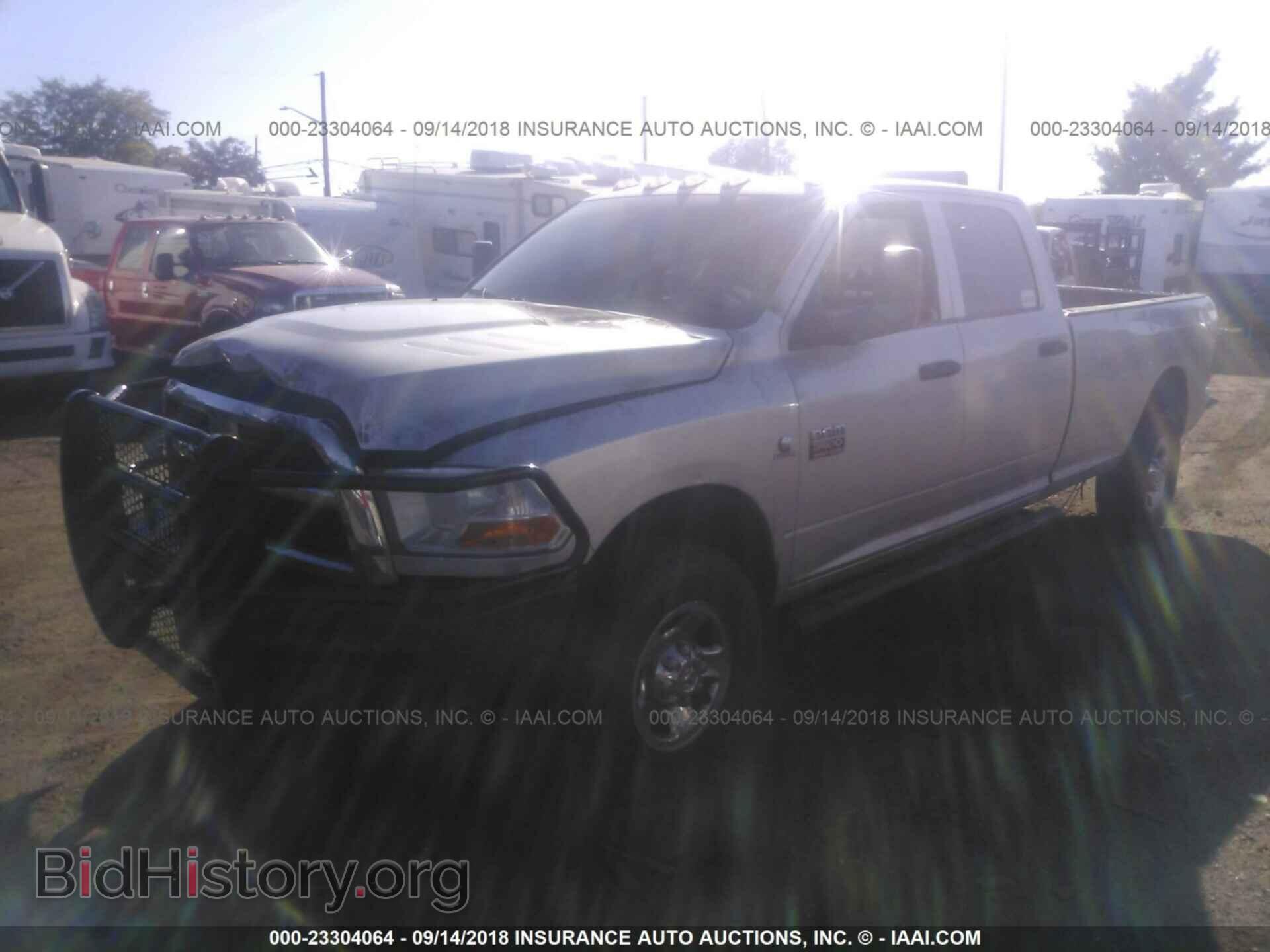 2012 Dodge Ram 3500 - VIN: 3C63D3GL0CG128376 - Photo 2