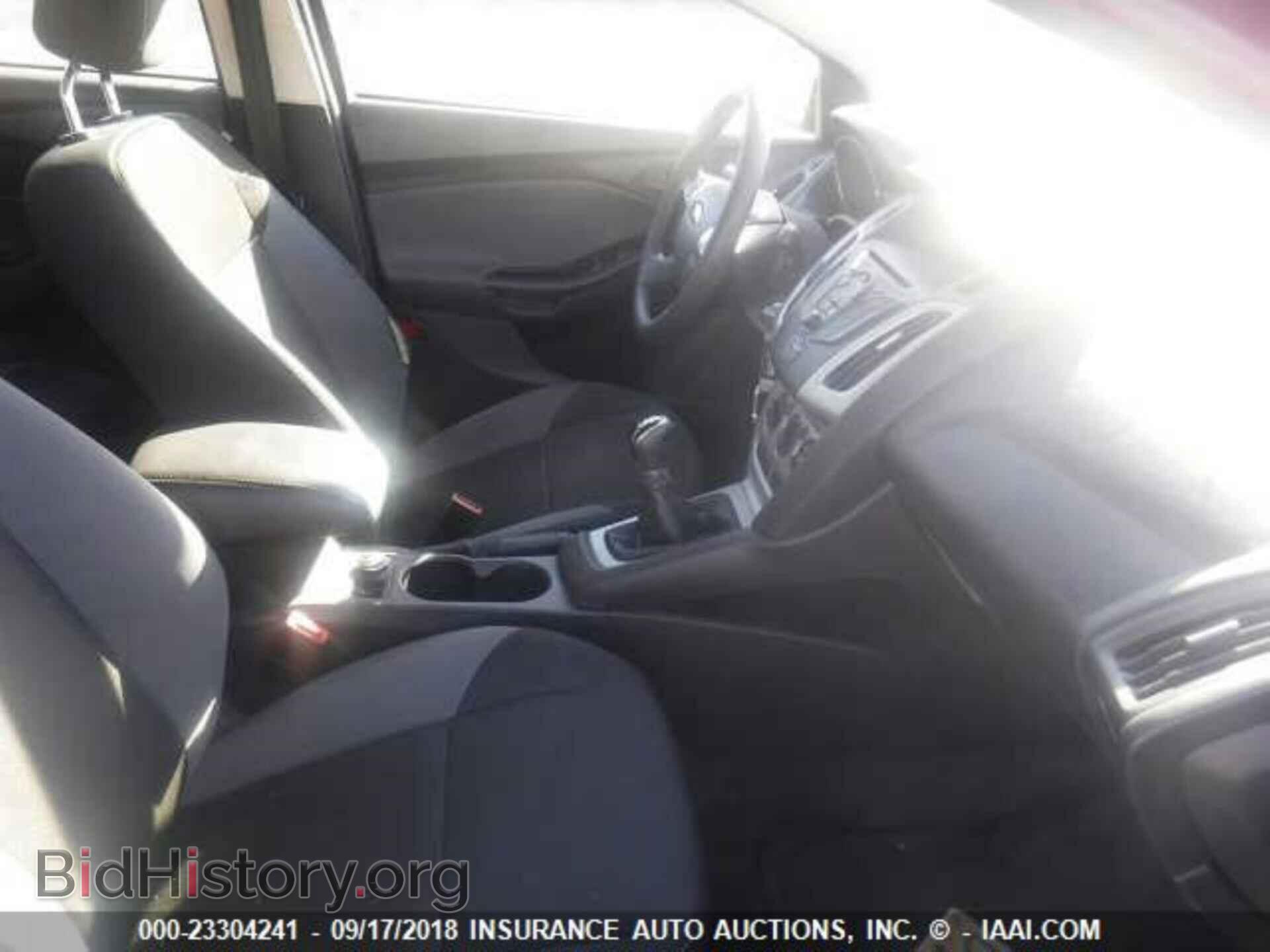 2012 Ford Focus - VIN: 1FAHP3K2XCL209253 - Photo 5