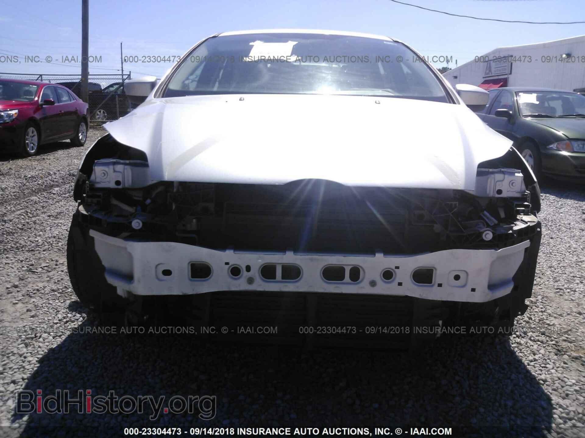 2012 Ford Focus - VIN: 1FAHP3F22CL238949 - Photo 6