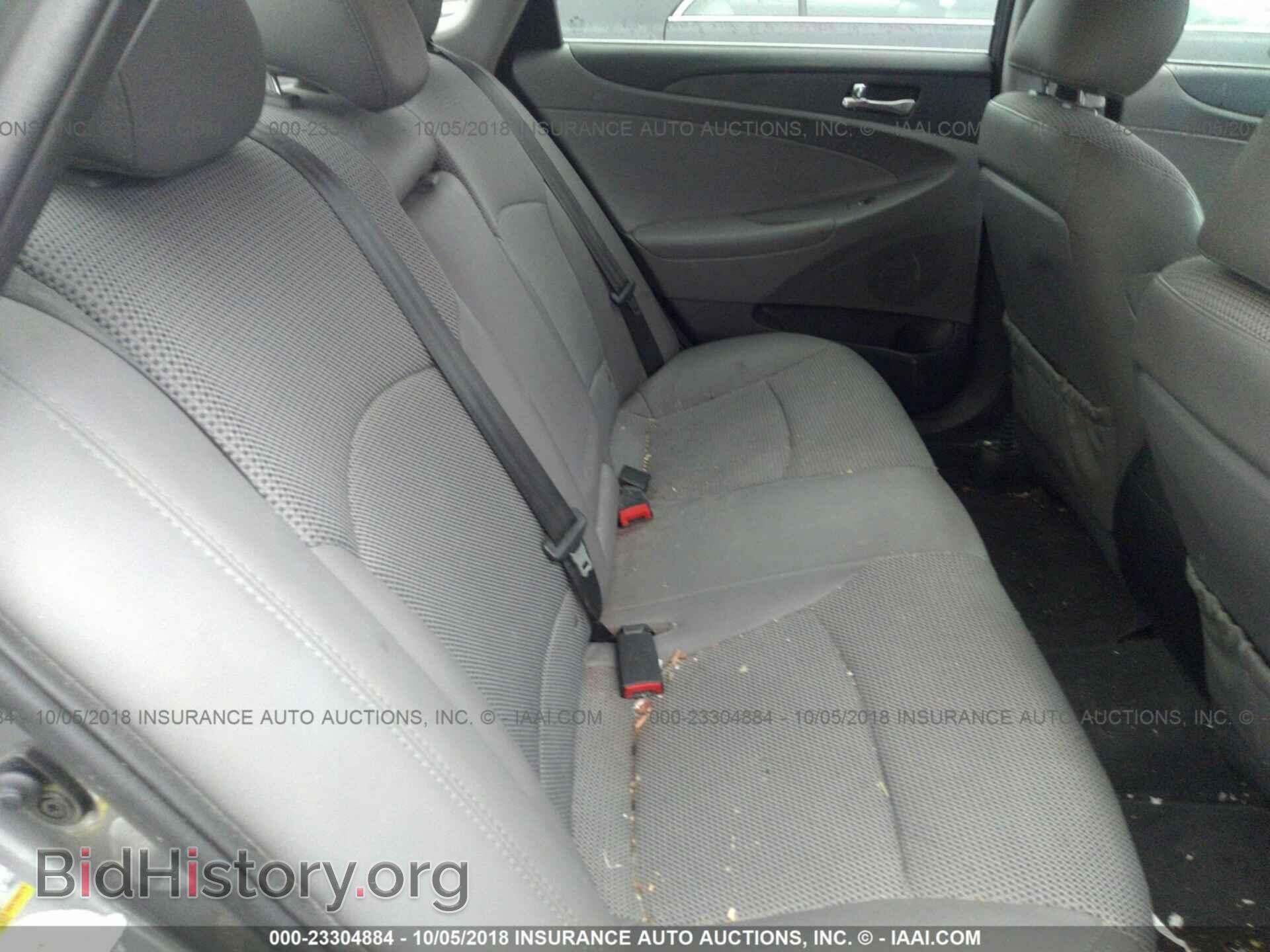 2012 Hyundai Sonata - VIN: 5NPEC4AC1CH413520 - Photo 8