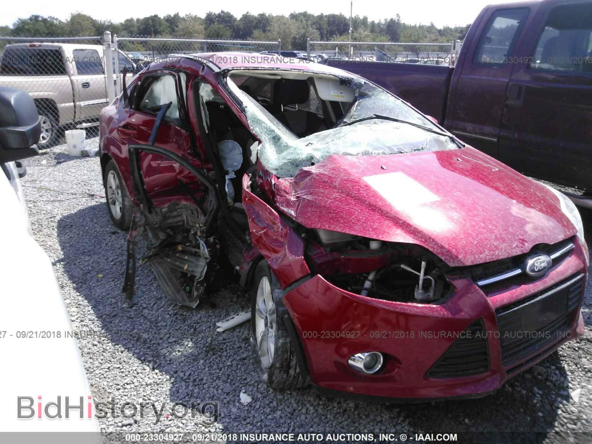 2012 Ford Focus - VIN: 1FAHP3F27CL449130 - Photo 6