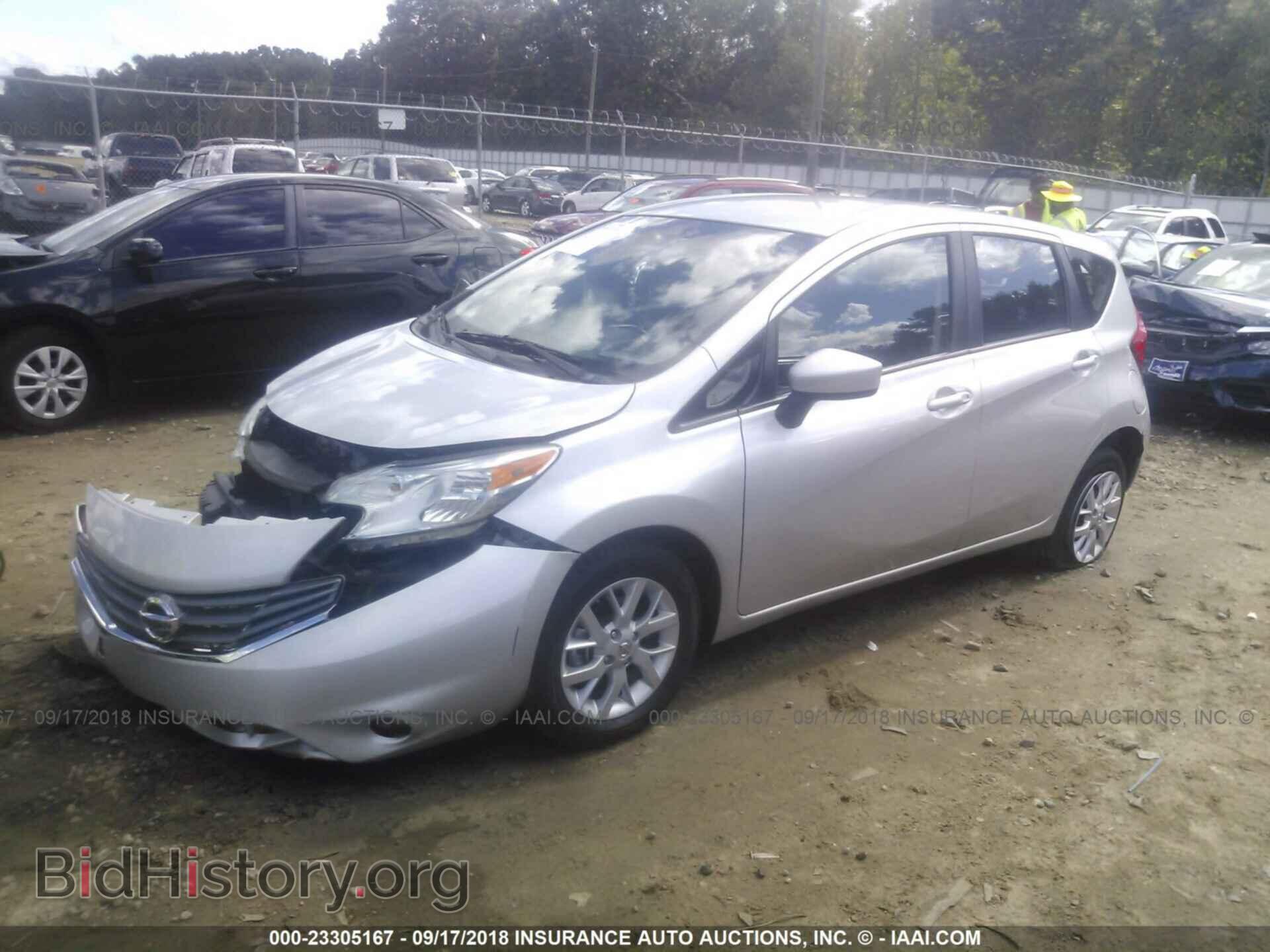 2015 Nissan Versa note - VIN: 3N1CE2CP1FL414633 - Photo 2