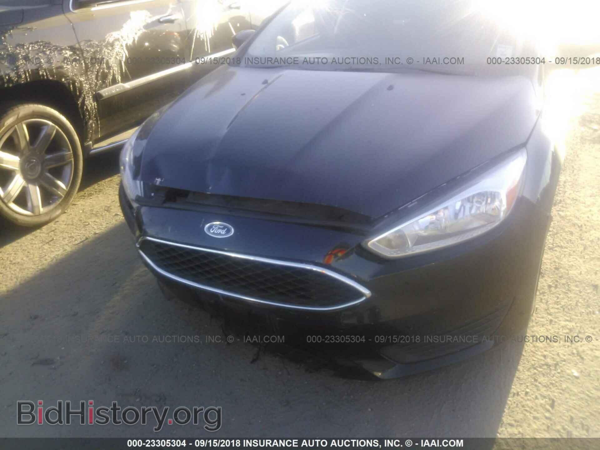 2016 Ford Focus - VIN: 1FADP3K23GL364537 - Photo 6