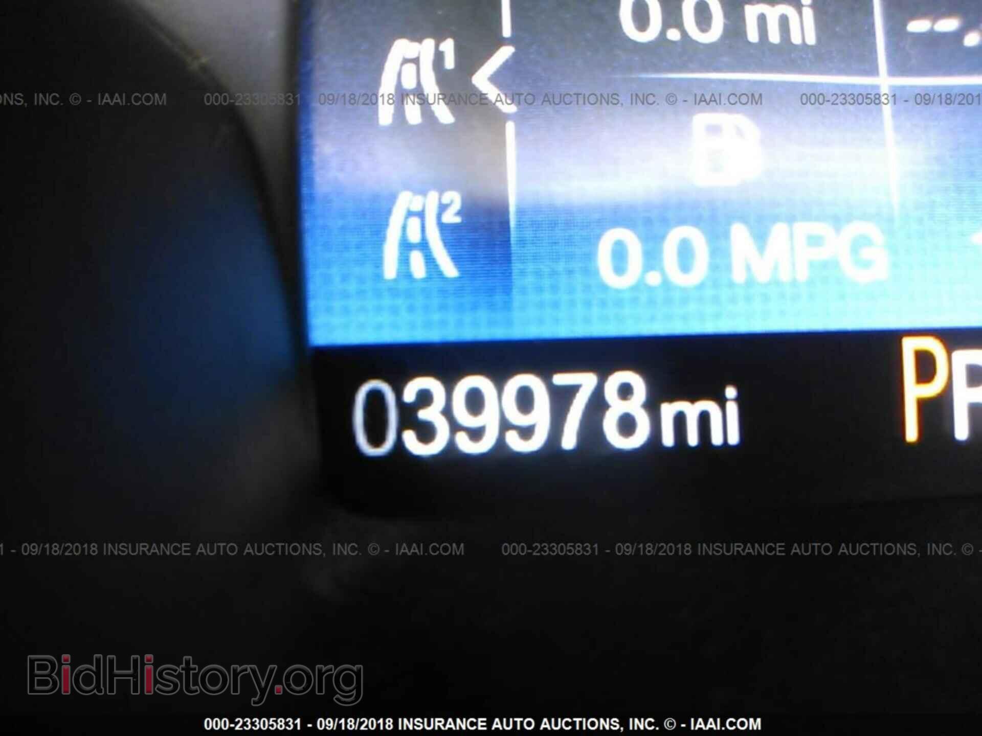 2016 Ford Focus - VIN: 1FADP3F23GL202806 - Photo 7