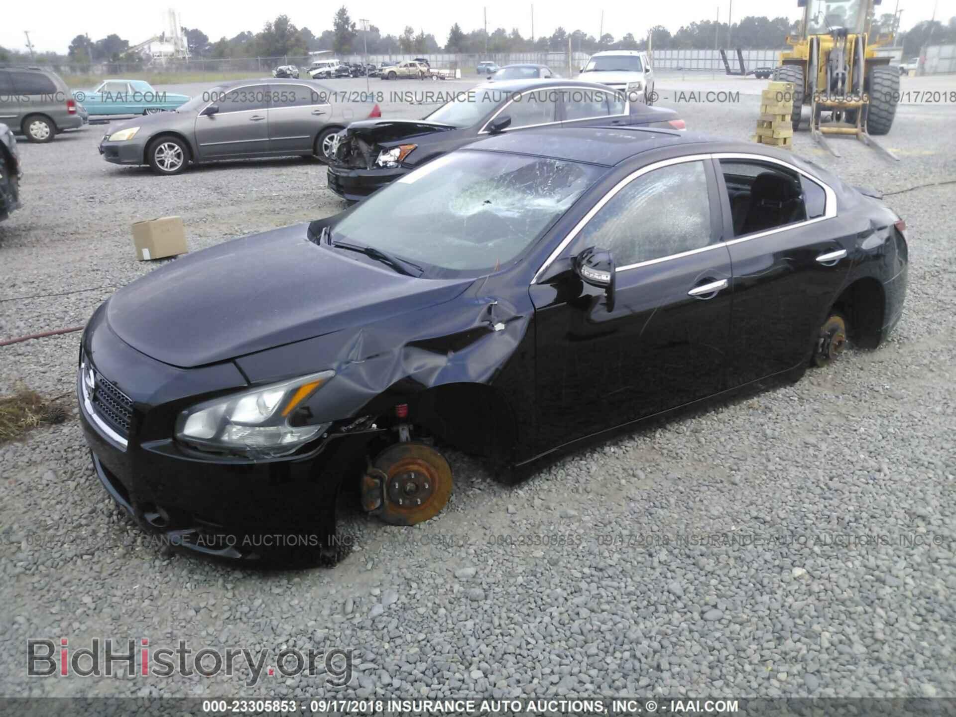 2011 Nissan Maxima - VIN: 1N4AA5AP4BC841689 - Photo 2