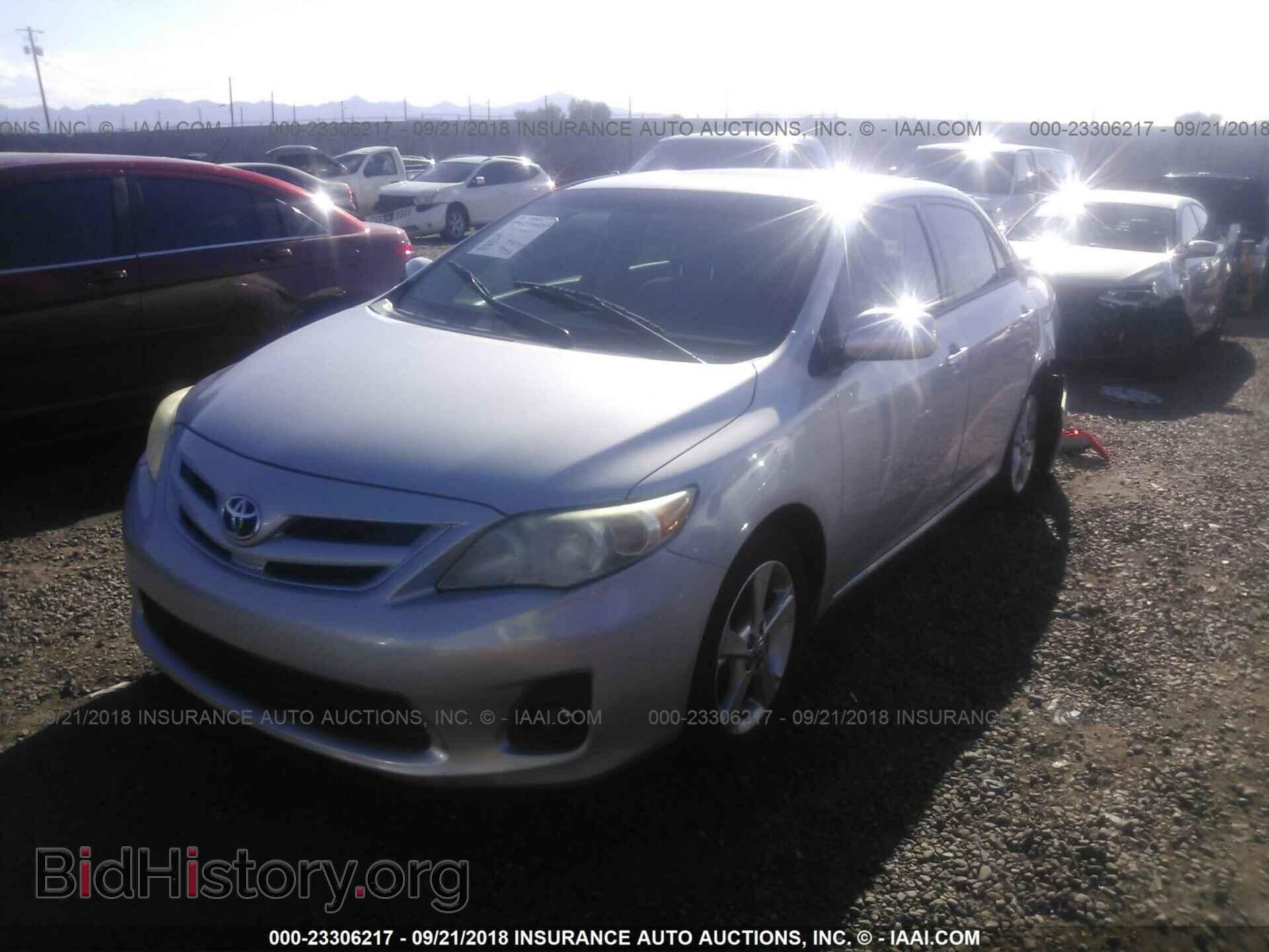 2011 Toyota Corolla - VIN: 2T1BU4EE9BC617835 - Фото 2