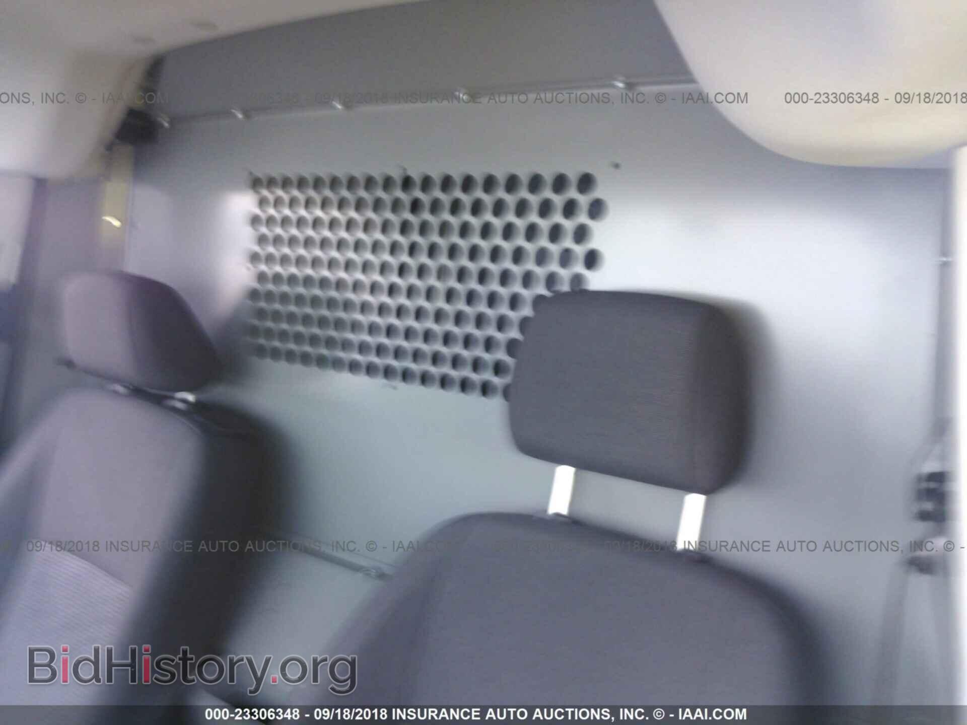 2015 Ford Transit - VIN: NM0LS7E70F1177573 - Фото 8