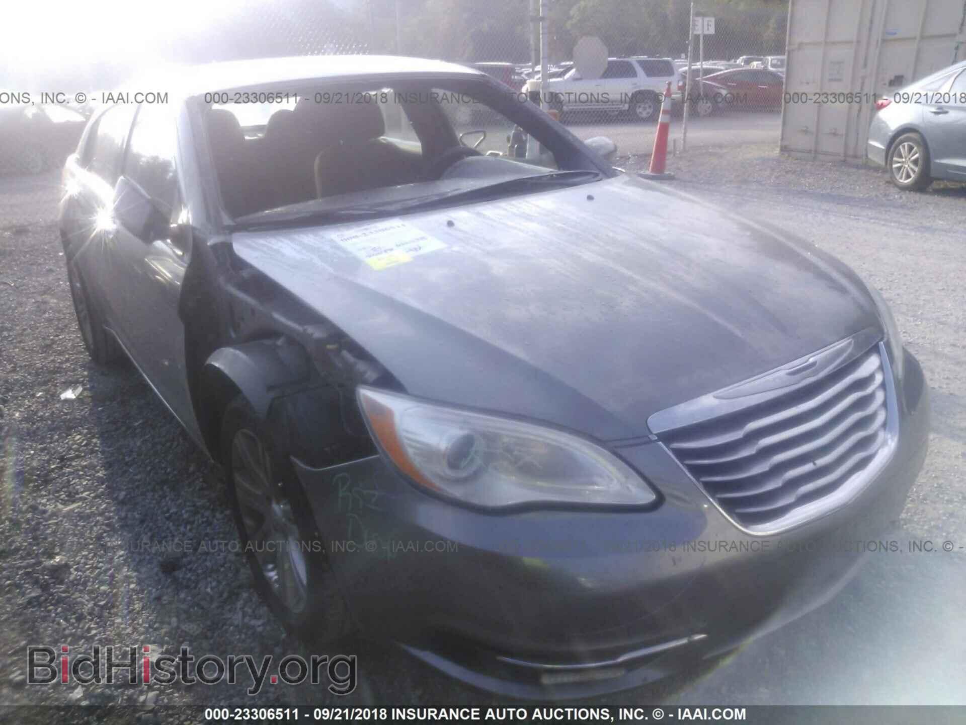 2013 Chrysler 200 - VIN: 1C3CCBAB1DN669603 - Фото 6