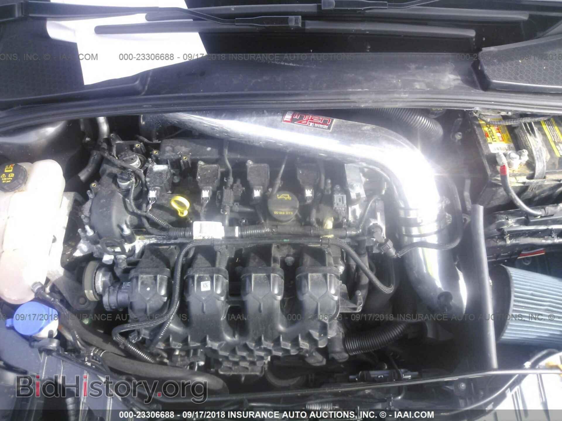 2017 Ford Focus - VIN: 1FADP3L97HL301664 - Photo 10