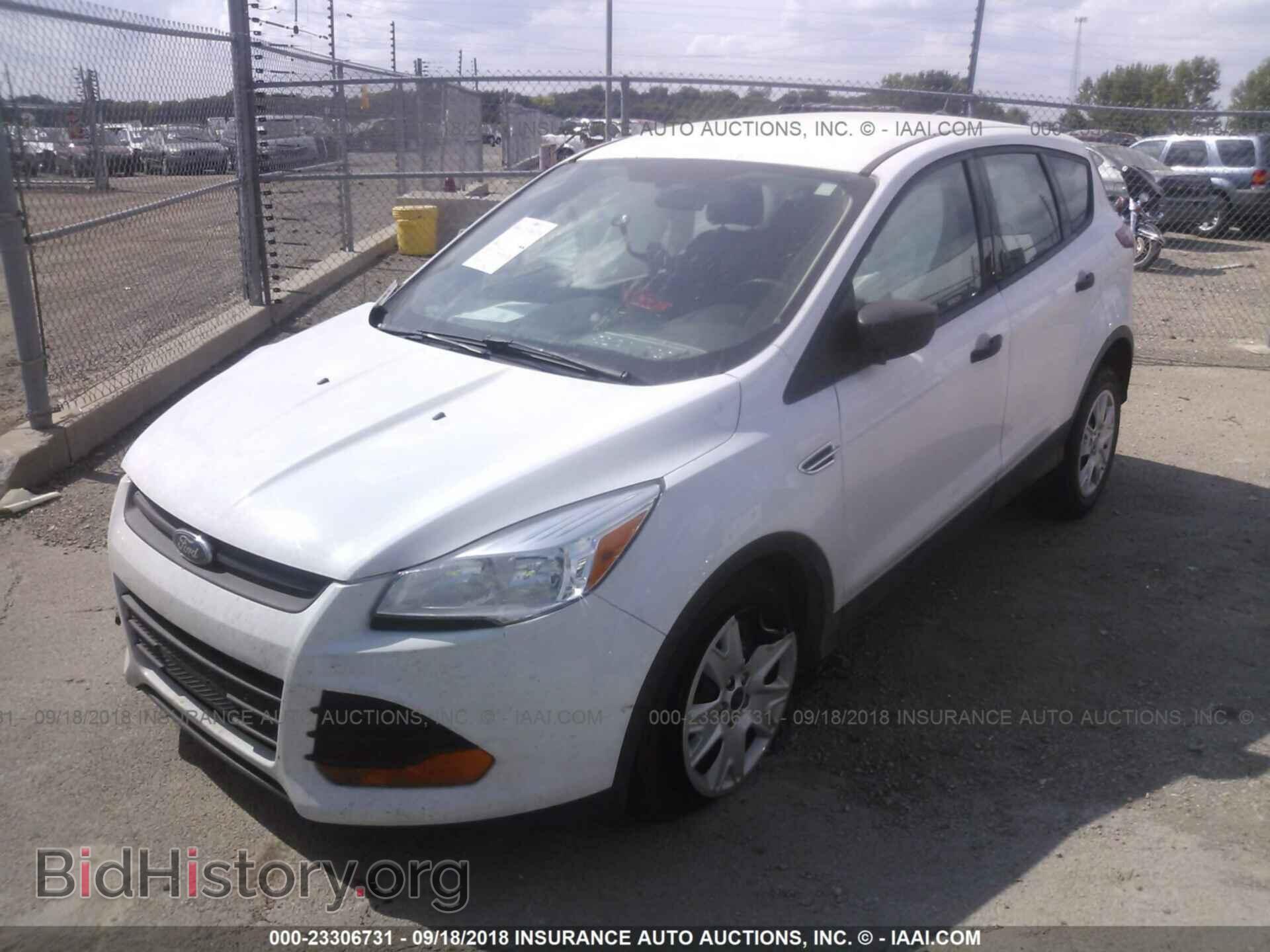 2014 Ford Escape - VIN: 1FMCU0F74EUB81816 - Фото 2
