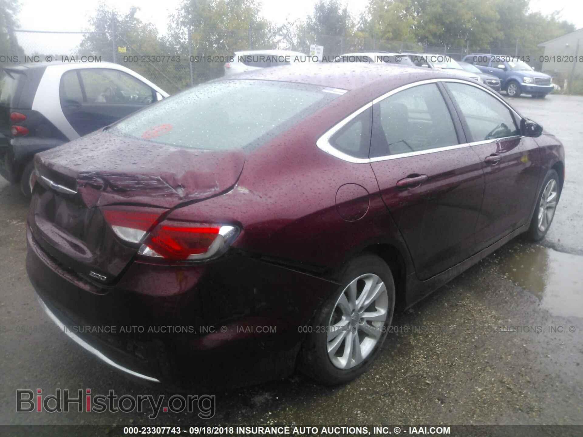 2015 Chrysler 200 - VIN: 1C3CCCAB4FN713988 - Photo 4